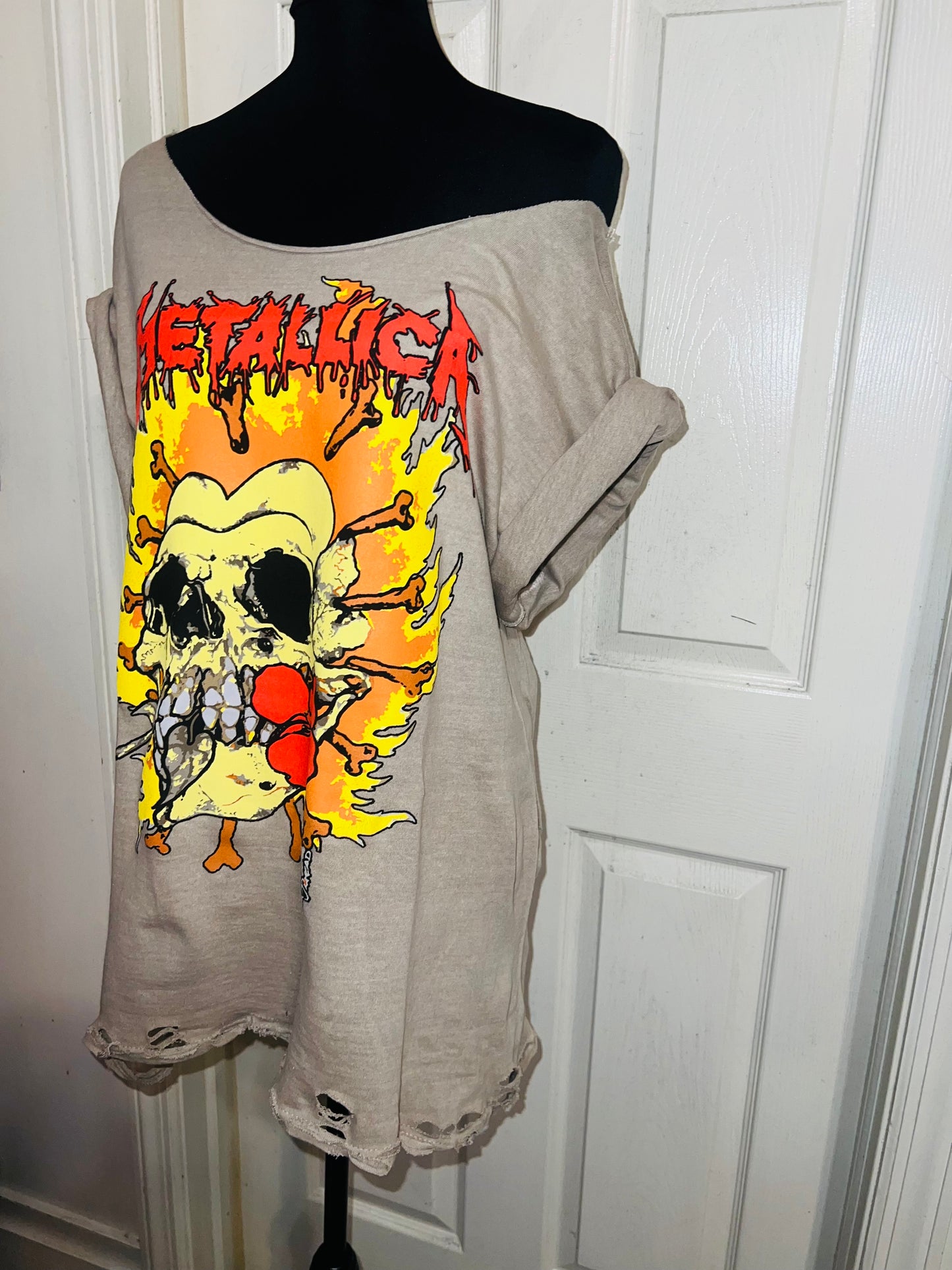 Metallica Oversized Distressed Tee