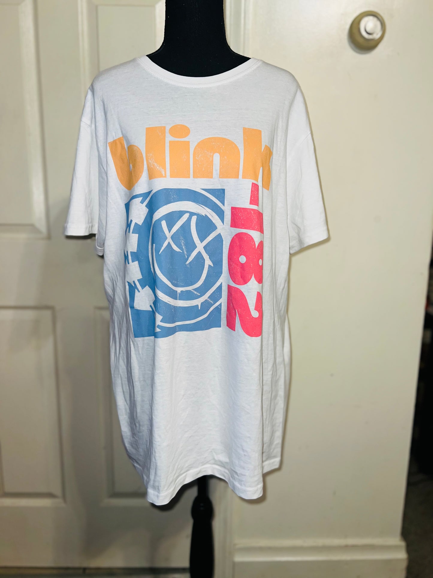 Blink 182 Oversized Distressed Tee