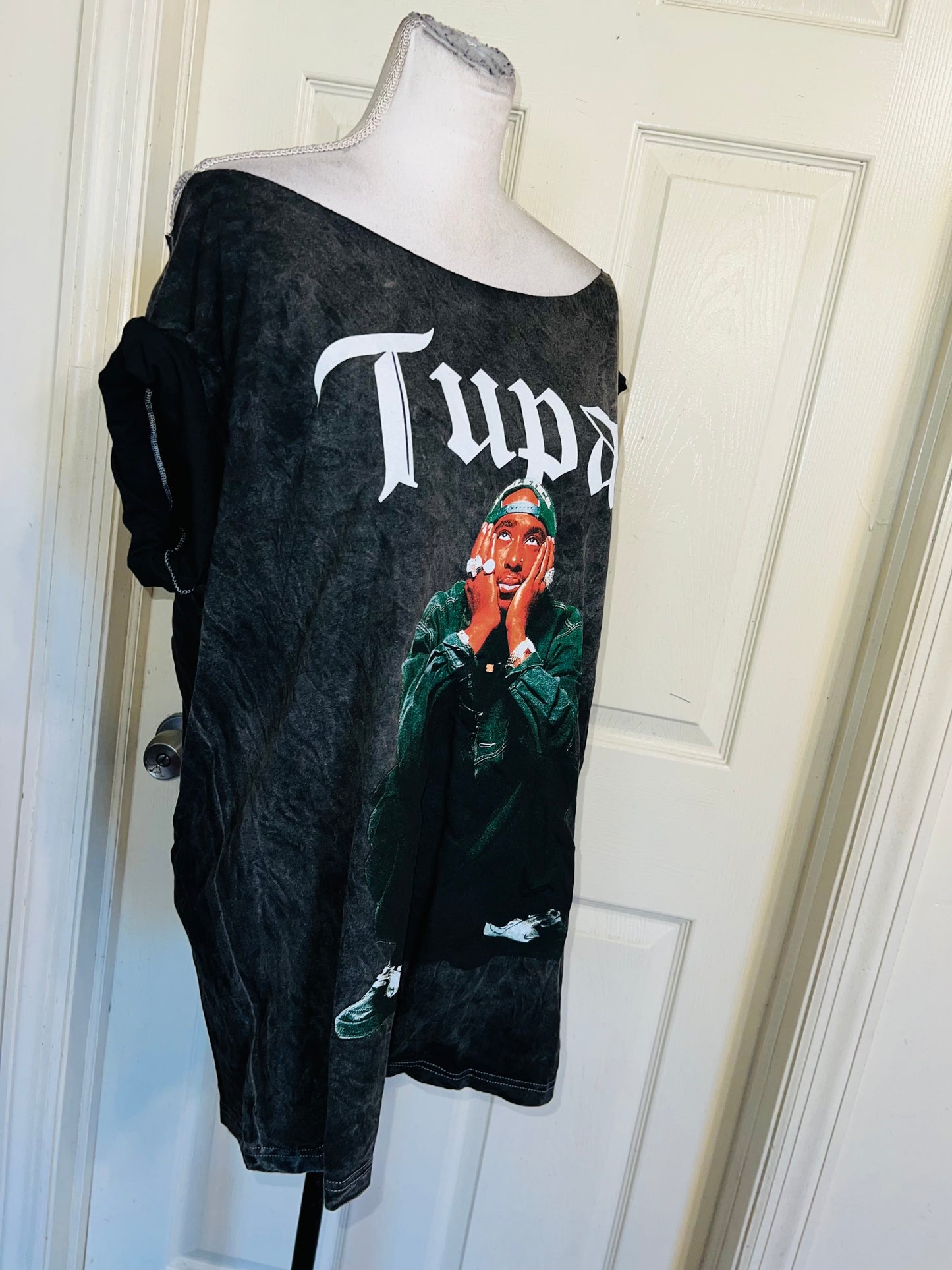 Tupac Oversized Distressed Off The Shoulder Tee
