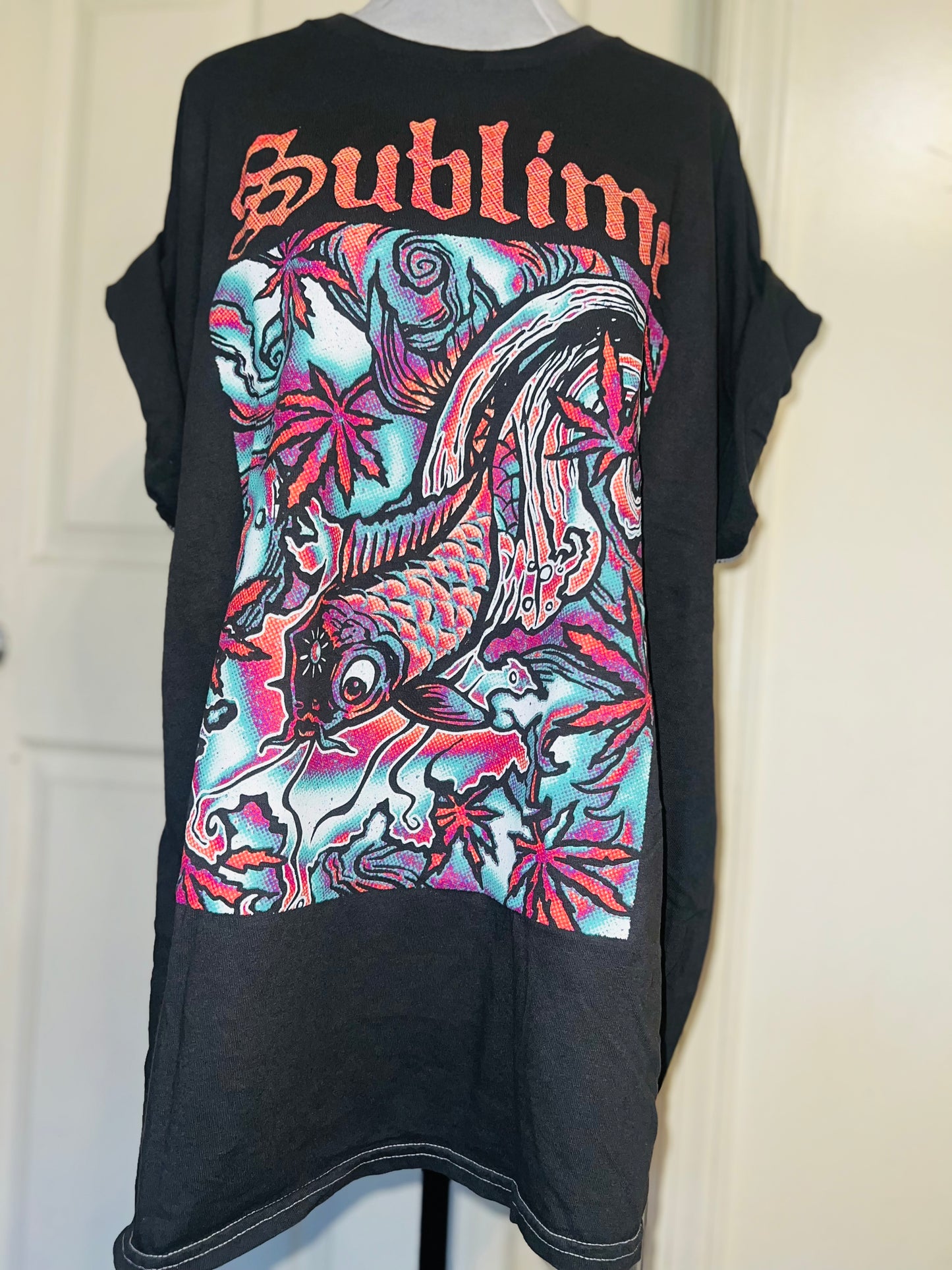 Sublime Oversized Distressed Tee