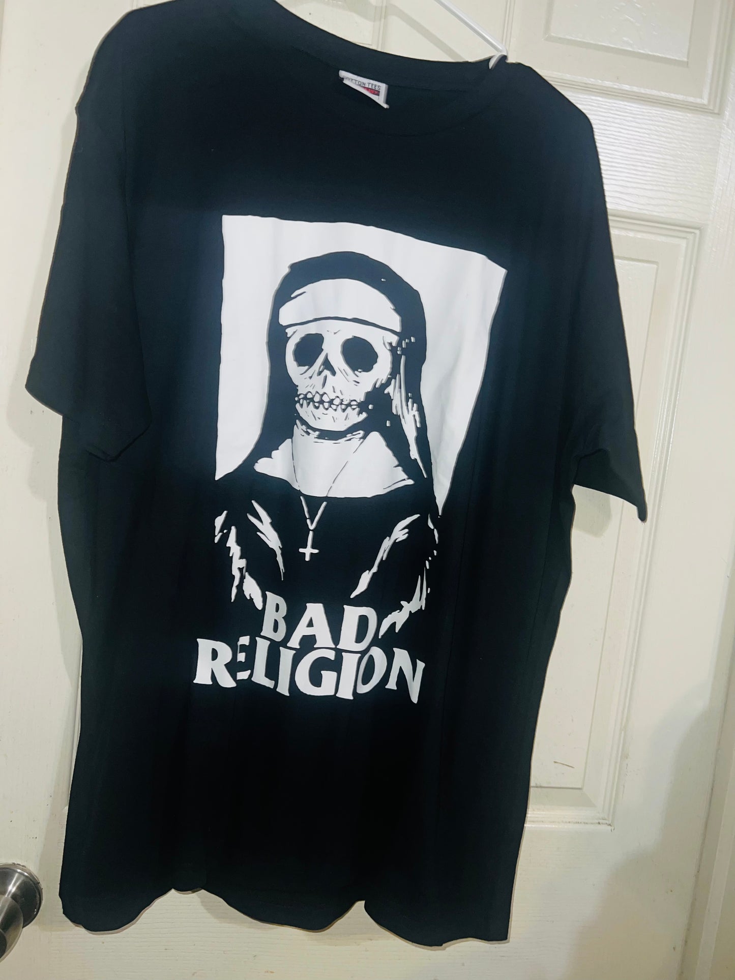 Bad Religion Oversized Distressed Tre