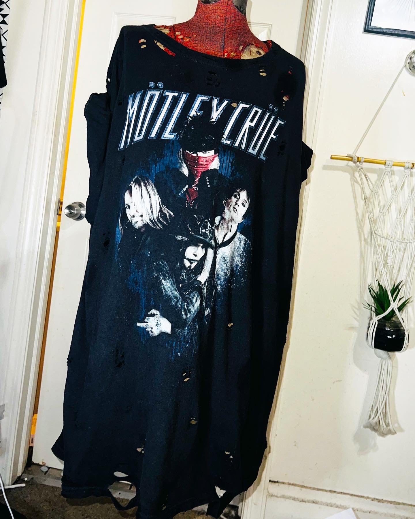2012 Vintage Motley Crue Oversized Tee