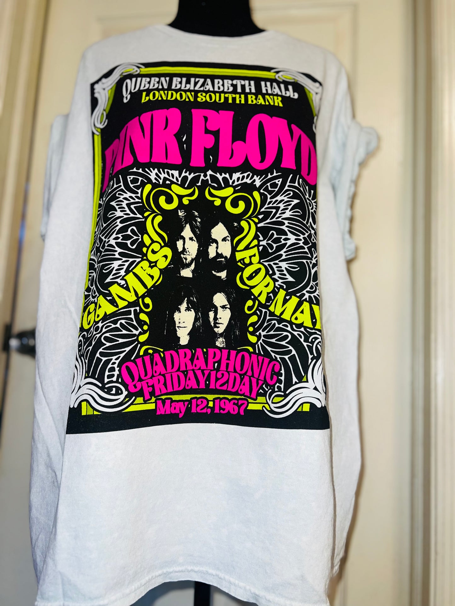 Pink Floyd Oversized Distressed Tee