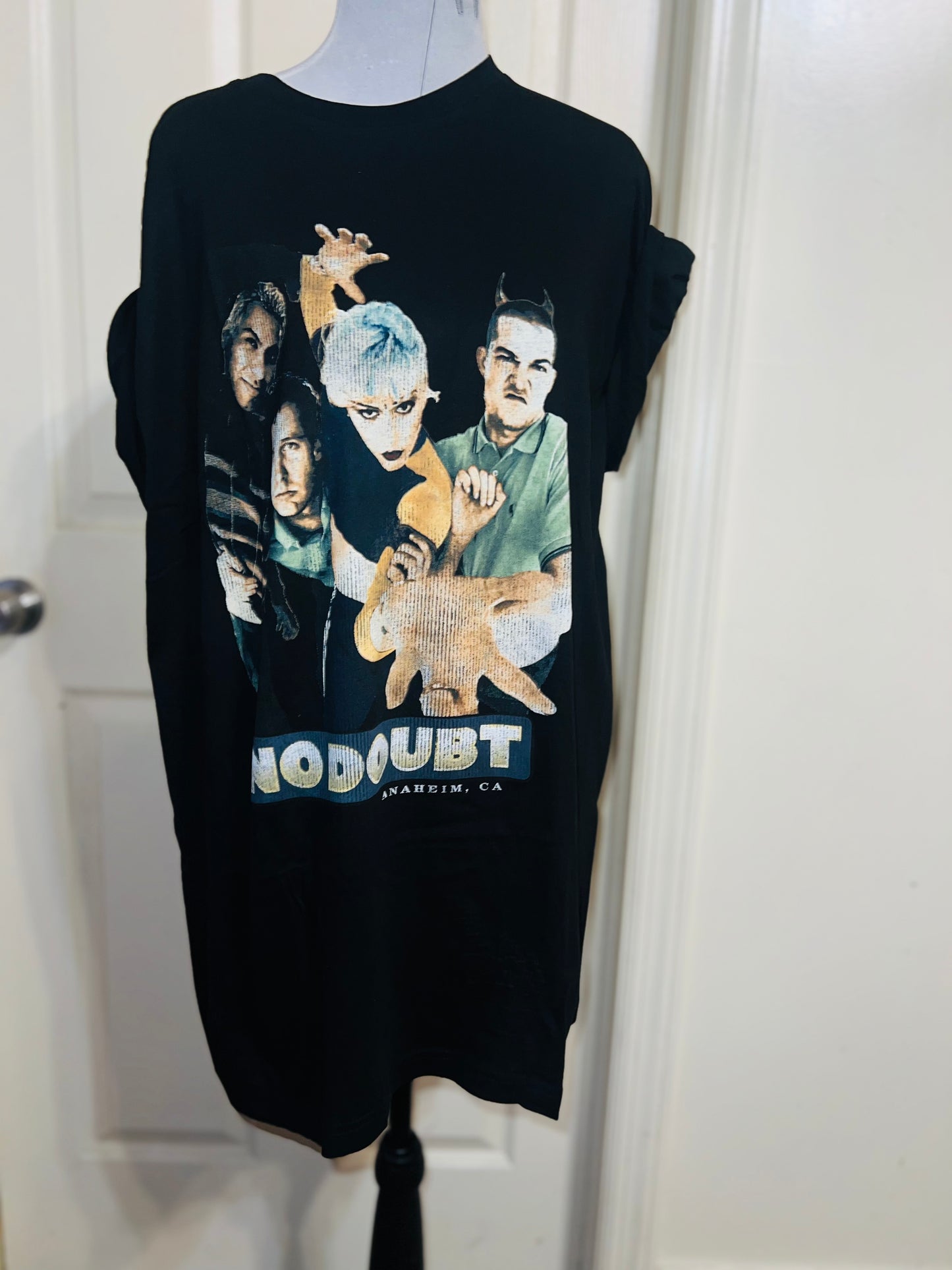 No Doubt Oversized Distressed Tee