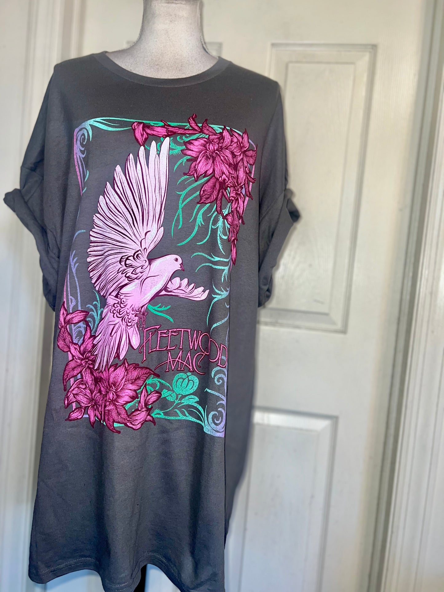 Fleetwood Mac Oversized Distressed Tee