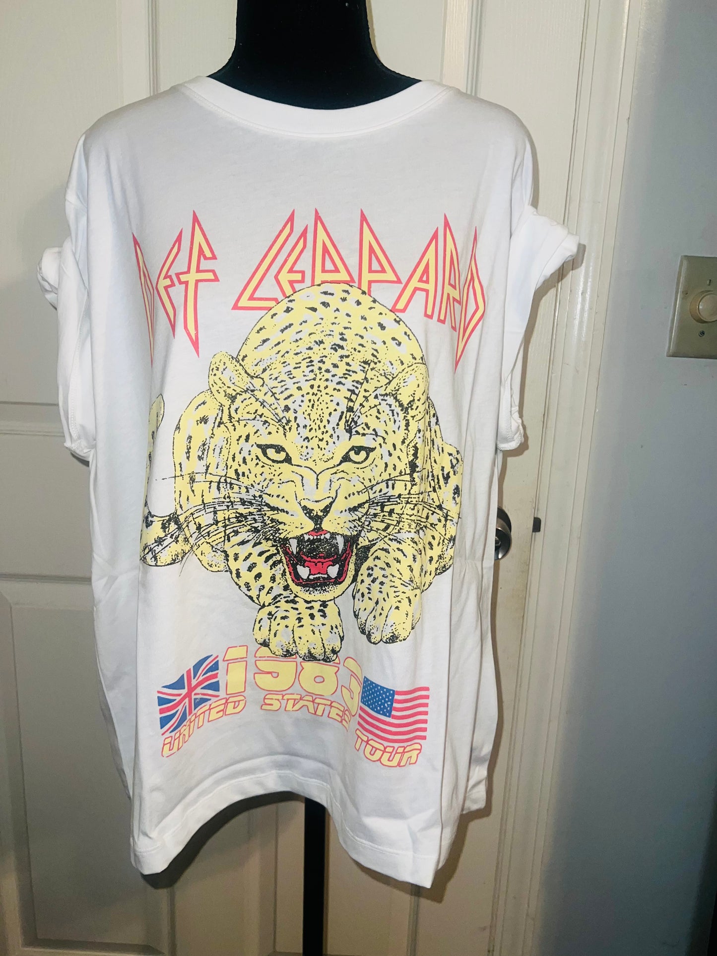 Def Leppard Oversized Distressed Tee
