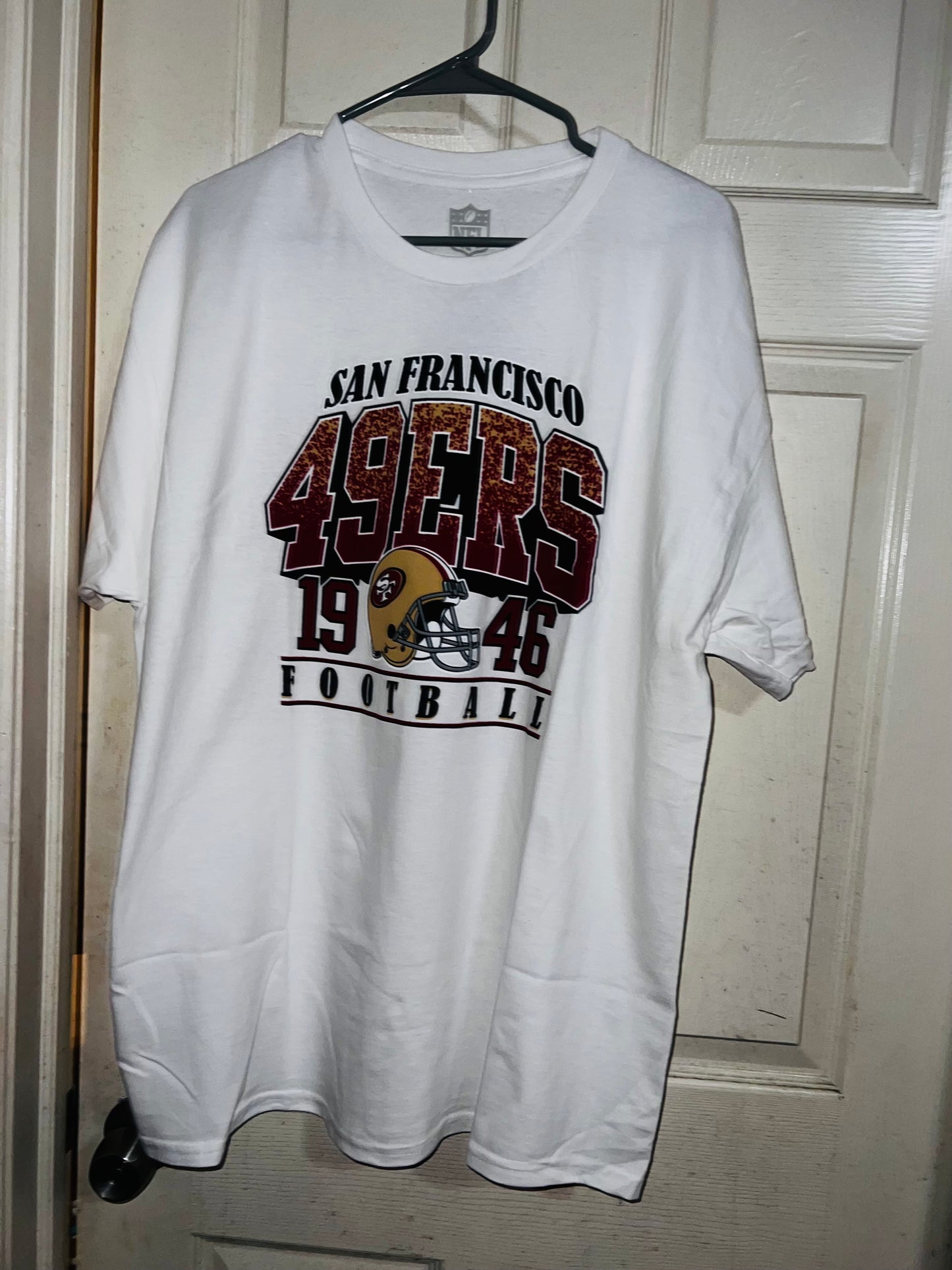 San Francisco 49ers Oversized Distressed Tee