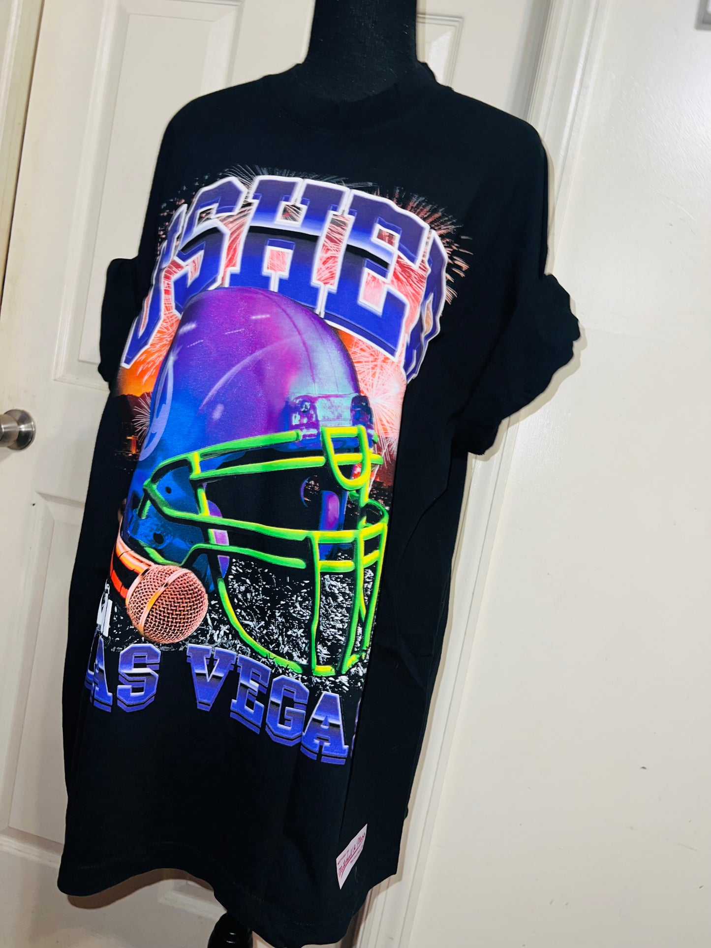 Usher Super Bowl Oversized Distressed Tee