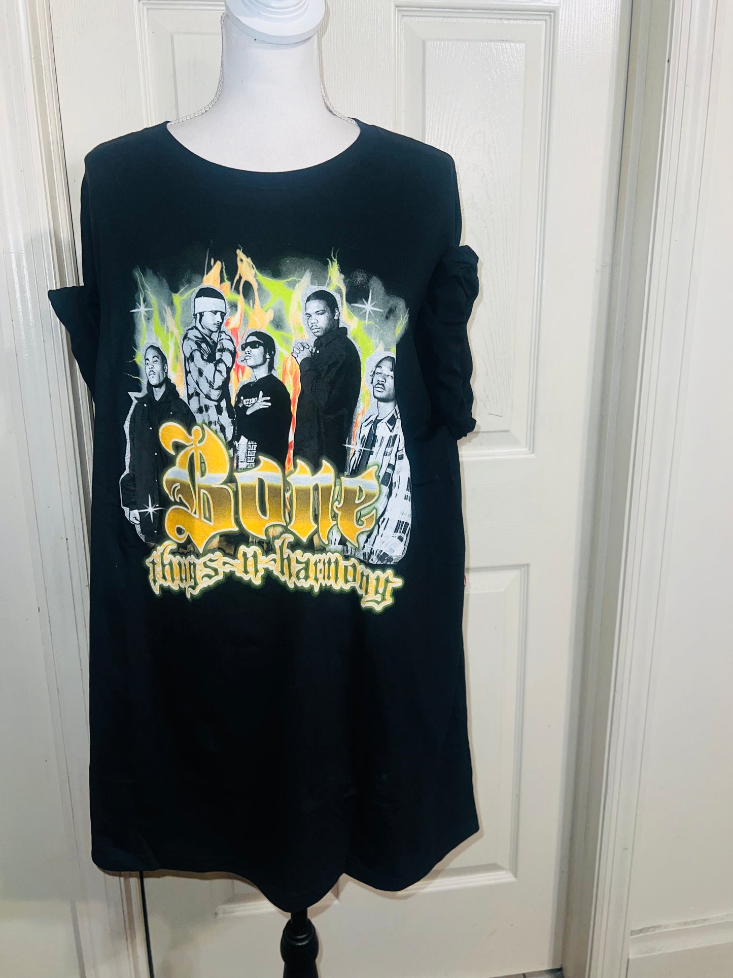 Bone Thugs n Harmony Oversized Distressed Tee