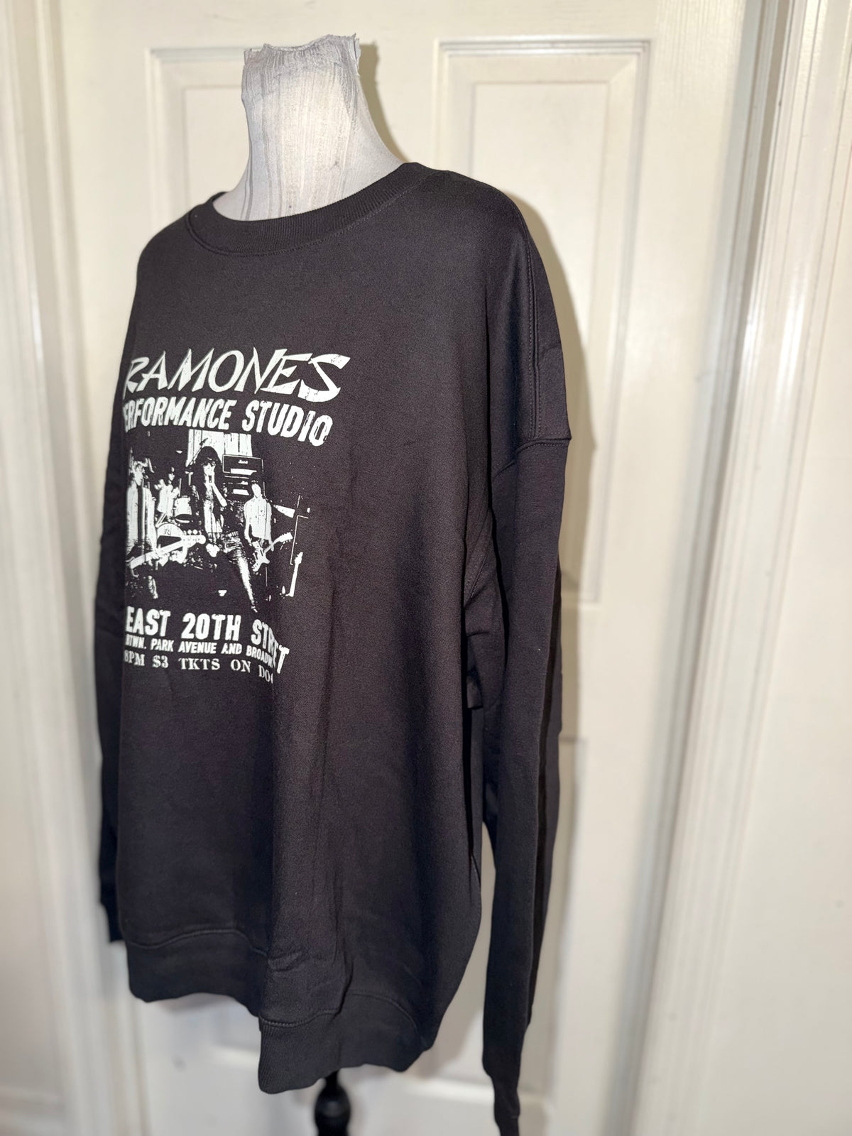 Ramones Oversized Sweatshirt