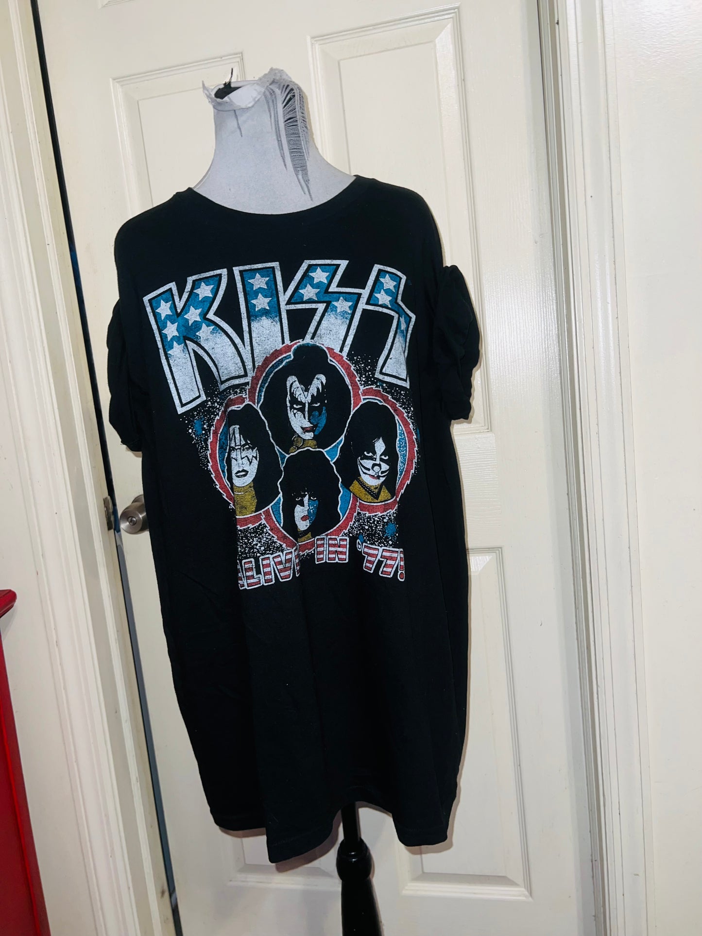 KISS Oversized Distressed Tee