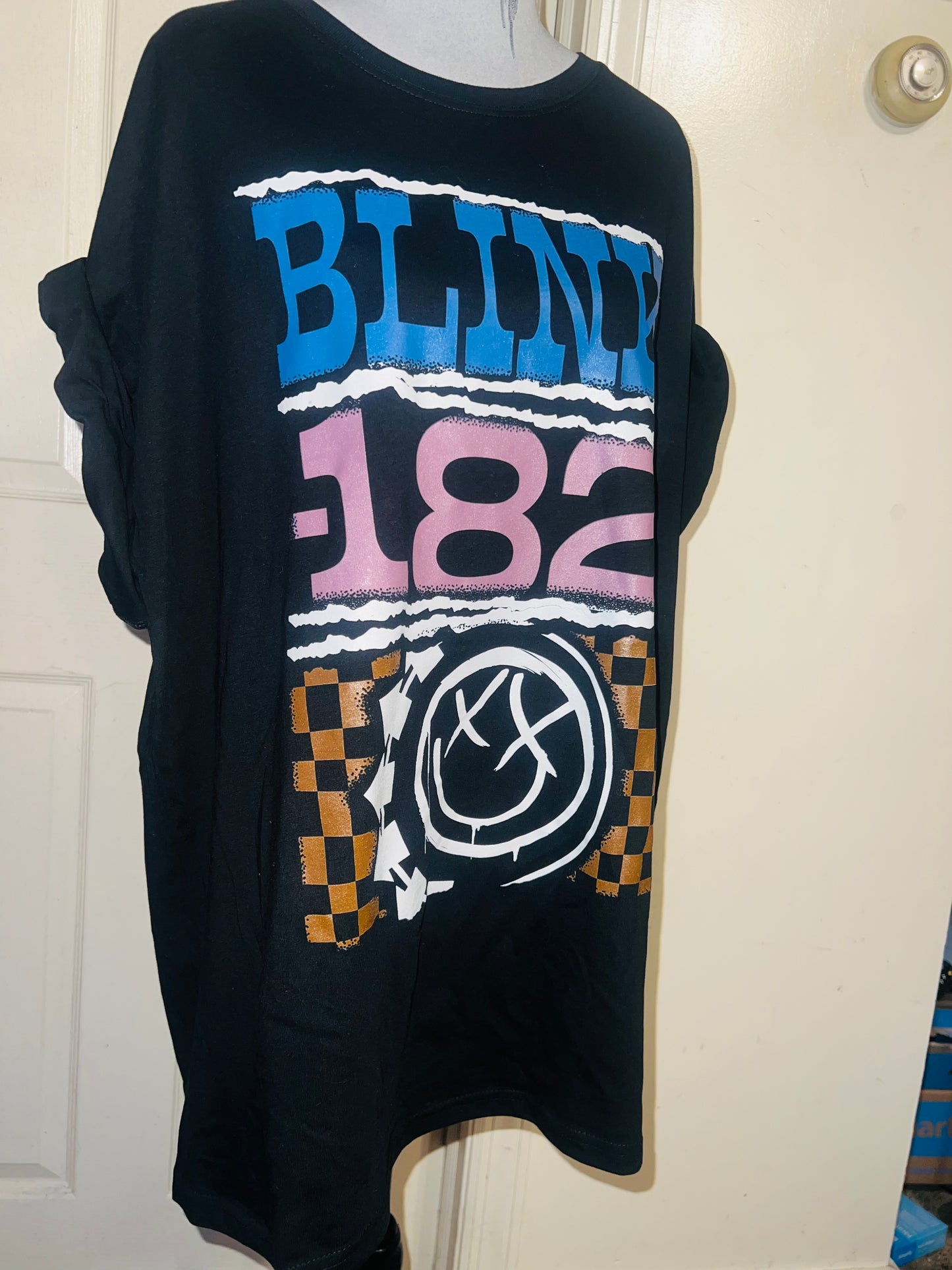 Blink 182 Oversized Distressed Tee