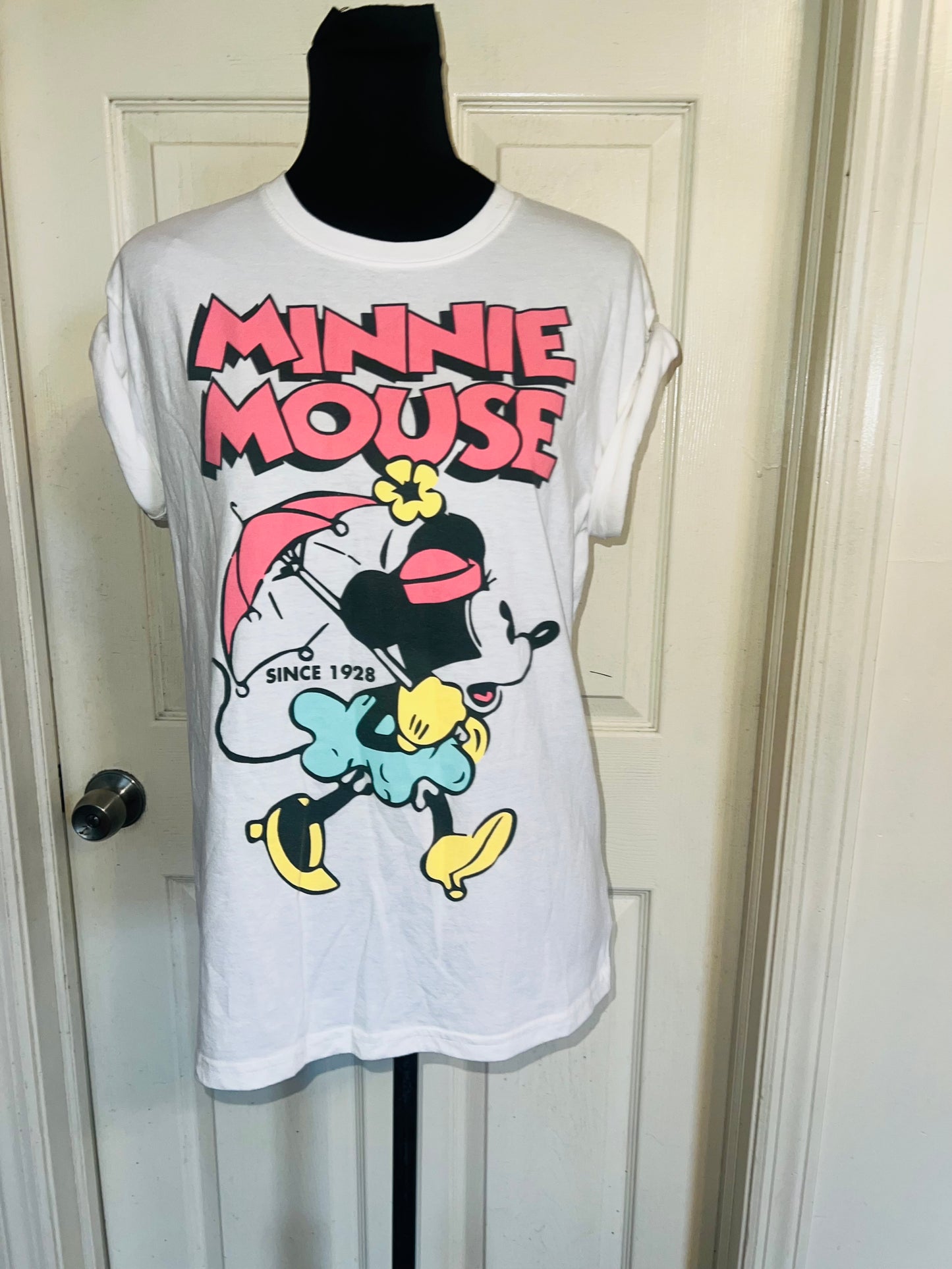 Minnie Mouse Distressed Tee