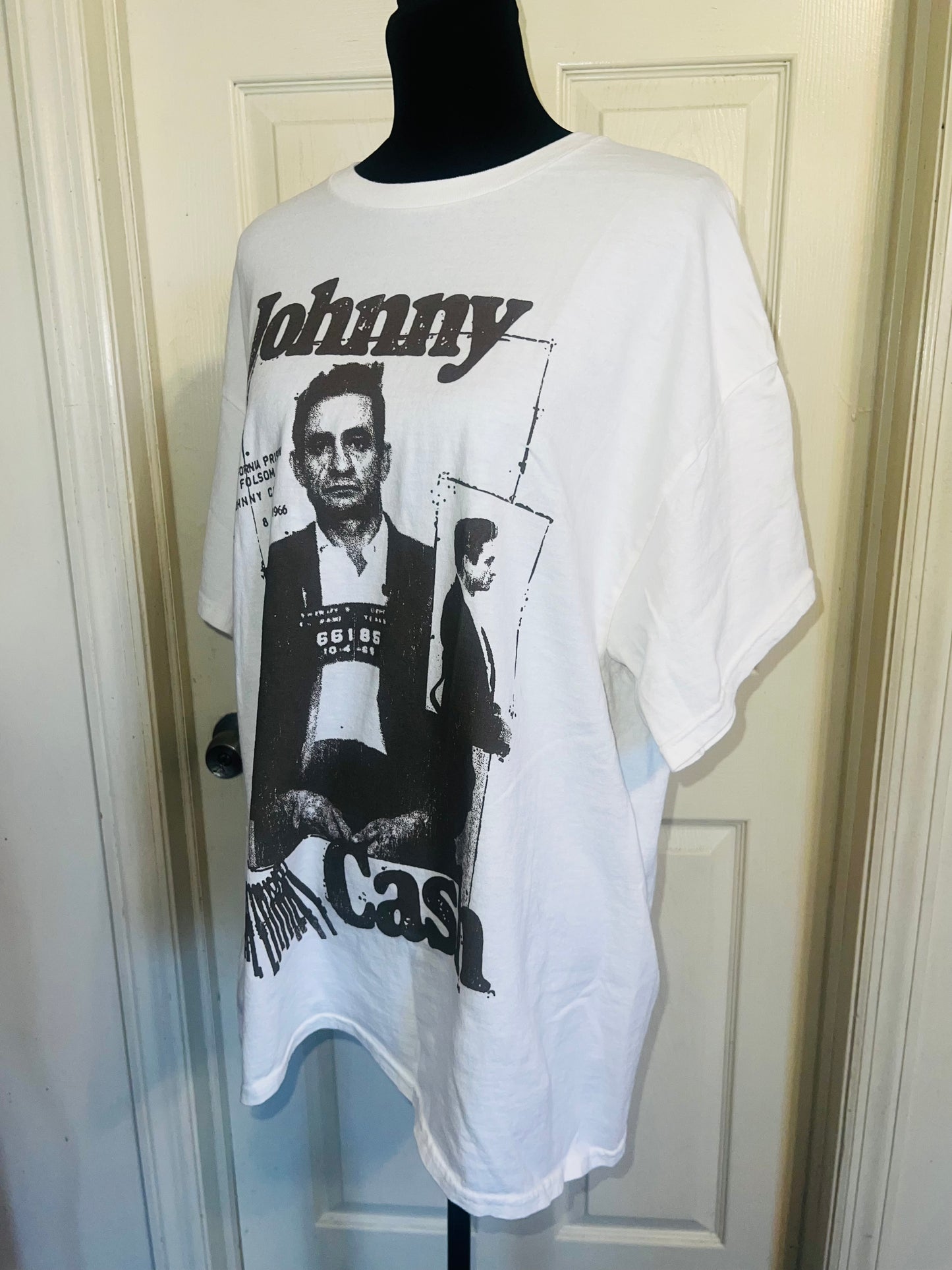 Johnny Cash Oversized Distressed Tee