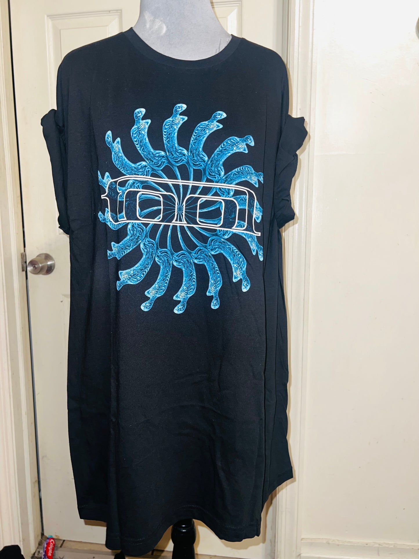 Tool Oversized Distressed Tee
