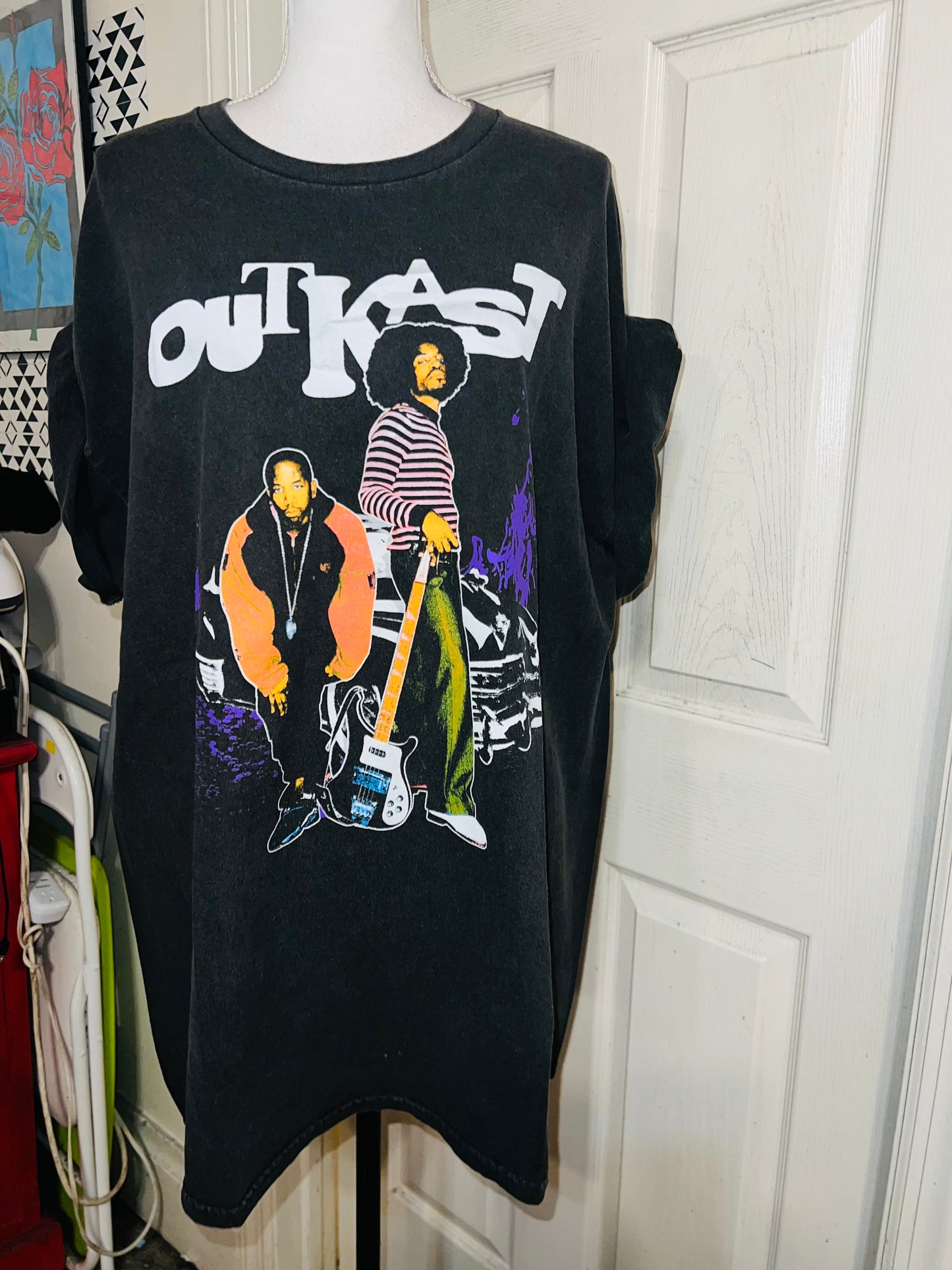 Outkast Oversized Distressed Tee