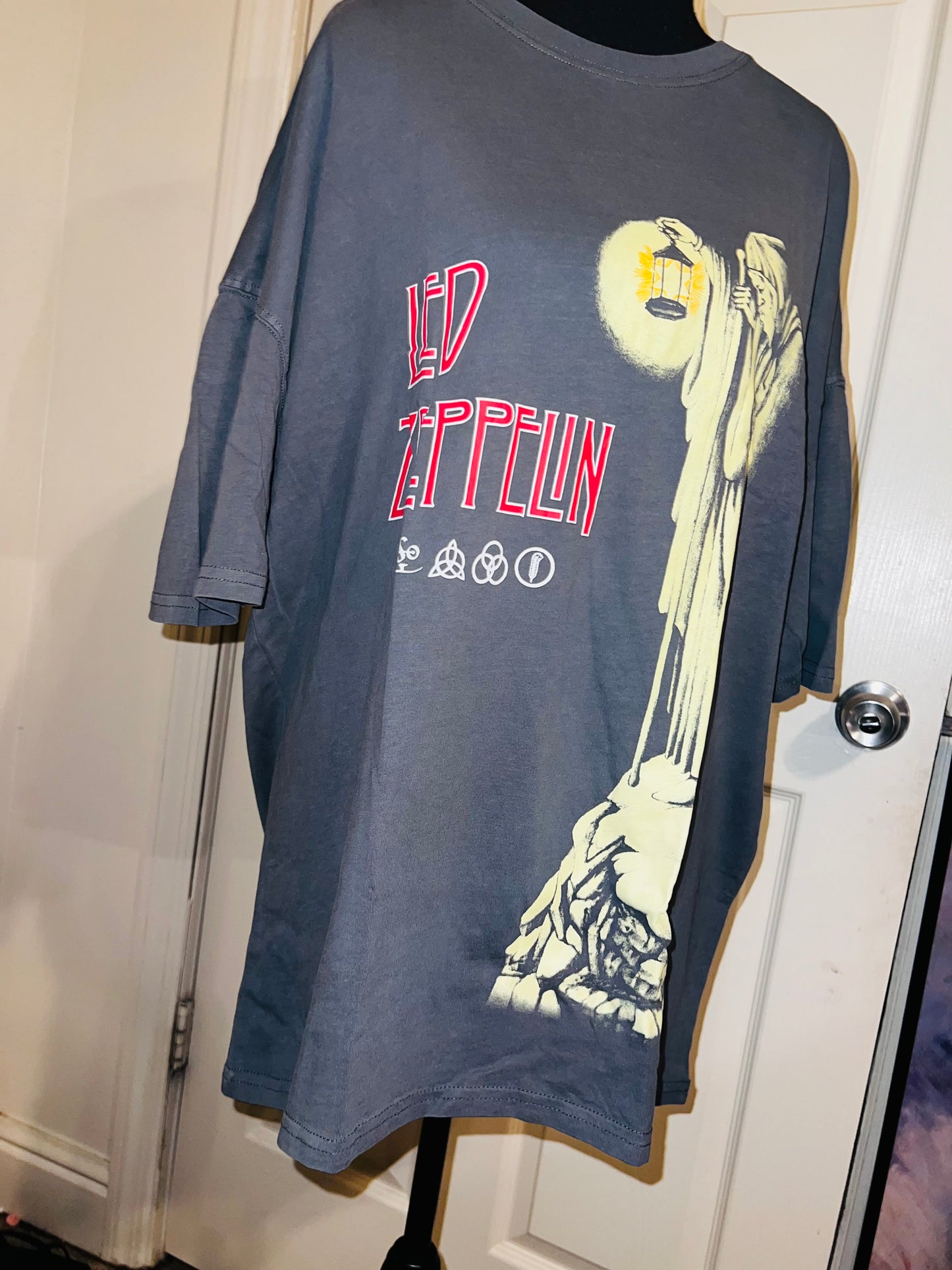 Led Zeppelin Oversized Distressed Tee