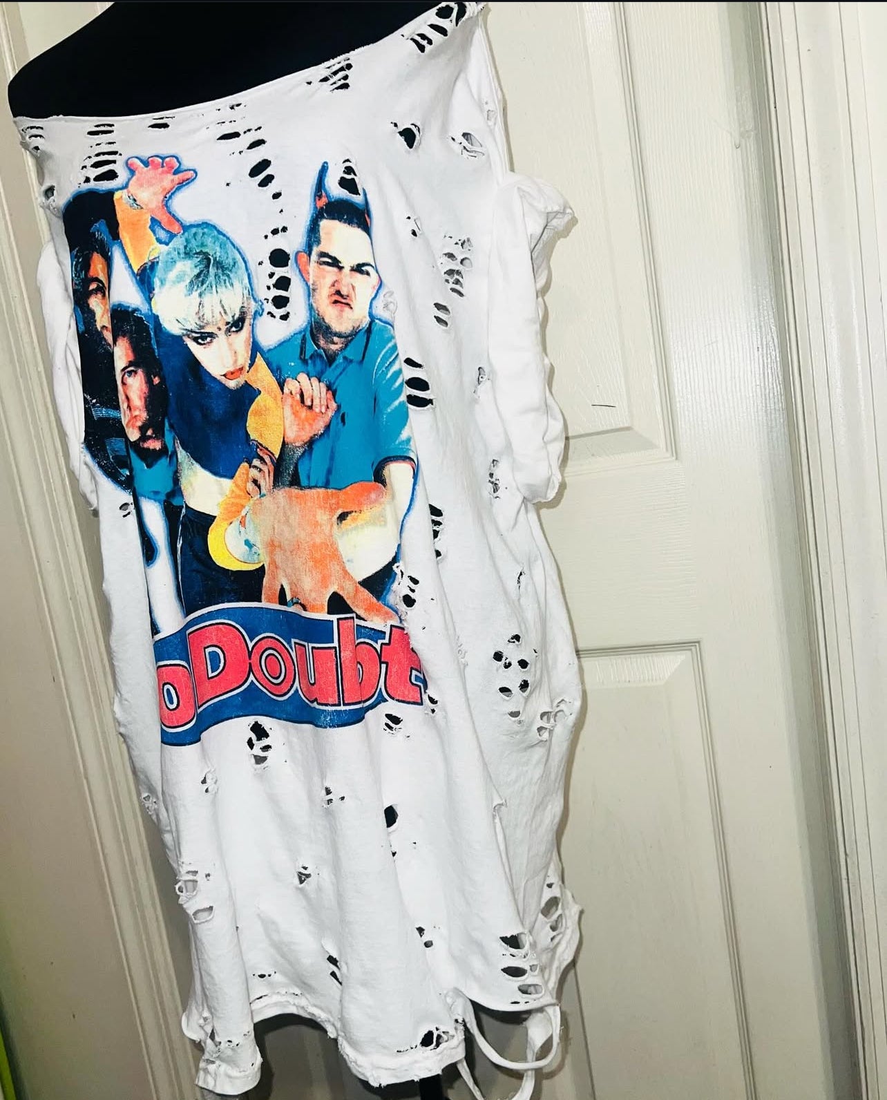 No Doubt Oversized Distressed Tee
