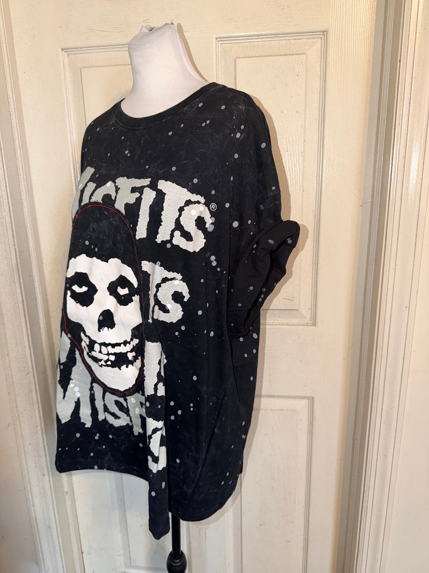 Misfits Oversized Distressed Tee