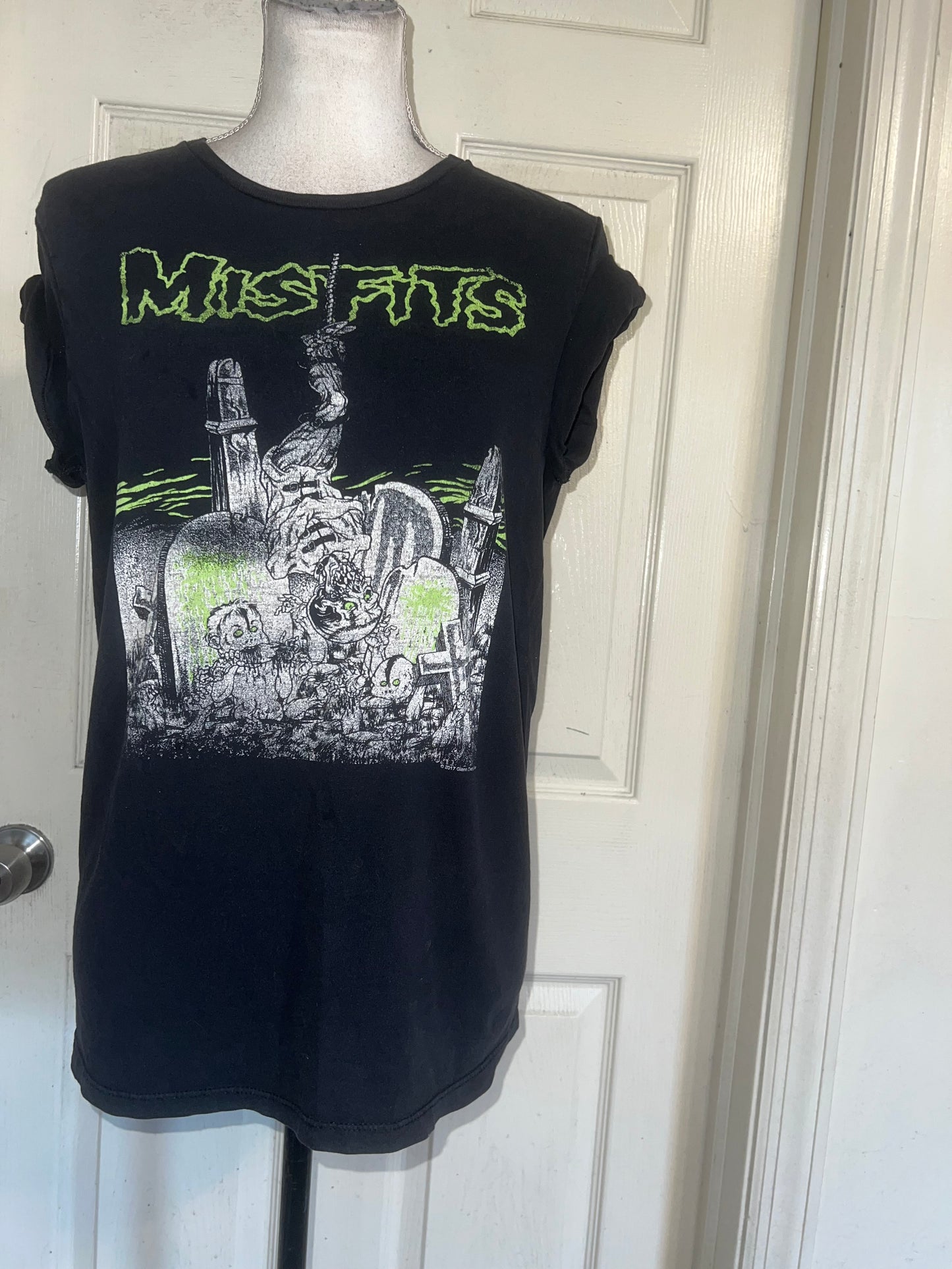 Misfits Vintage Oversized Distressed Tee