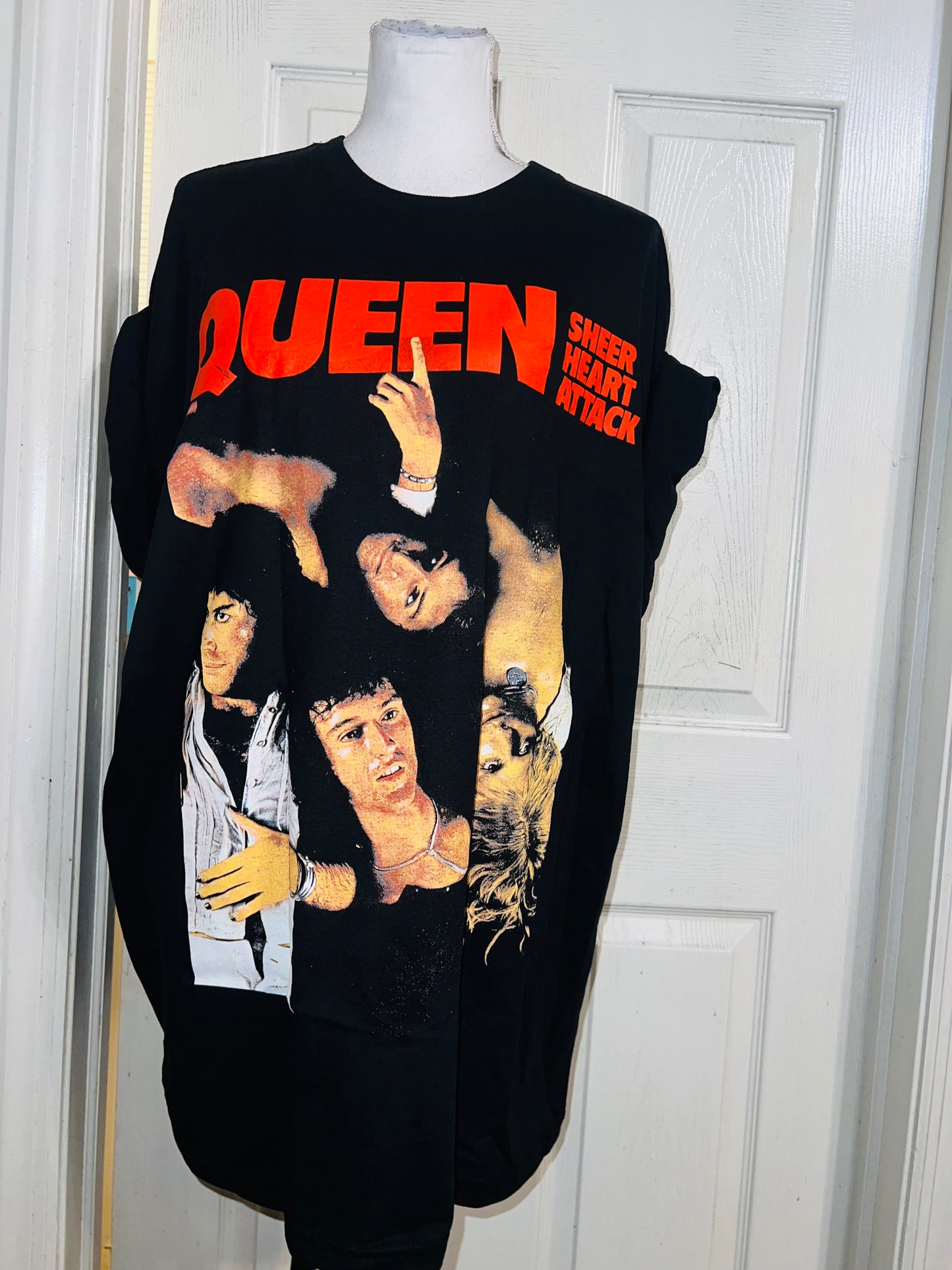 Queen Oversized Distressed Tee