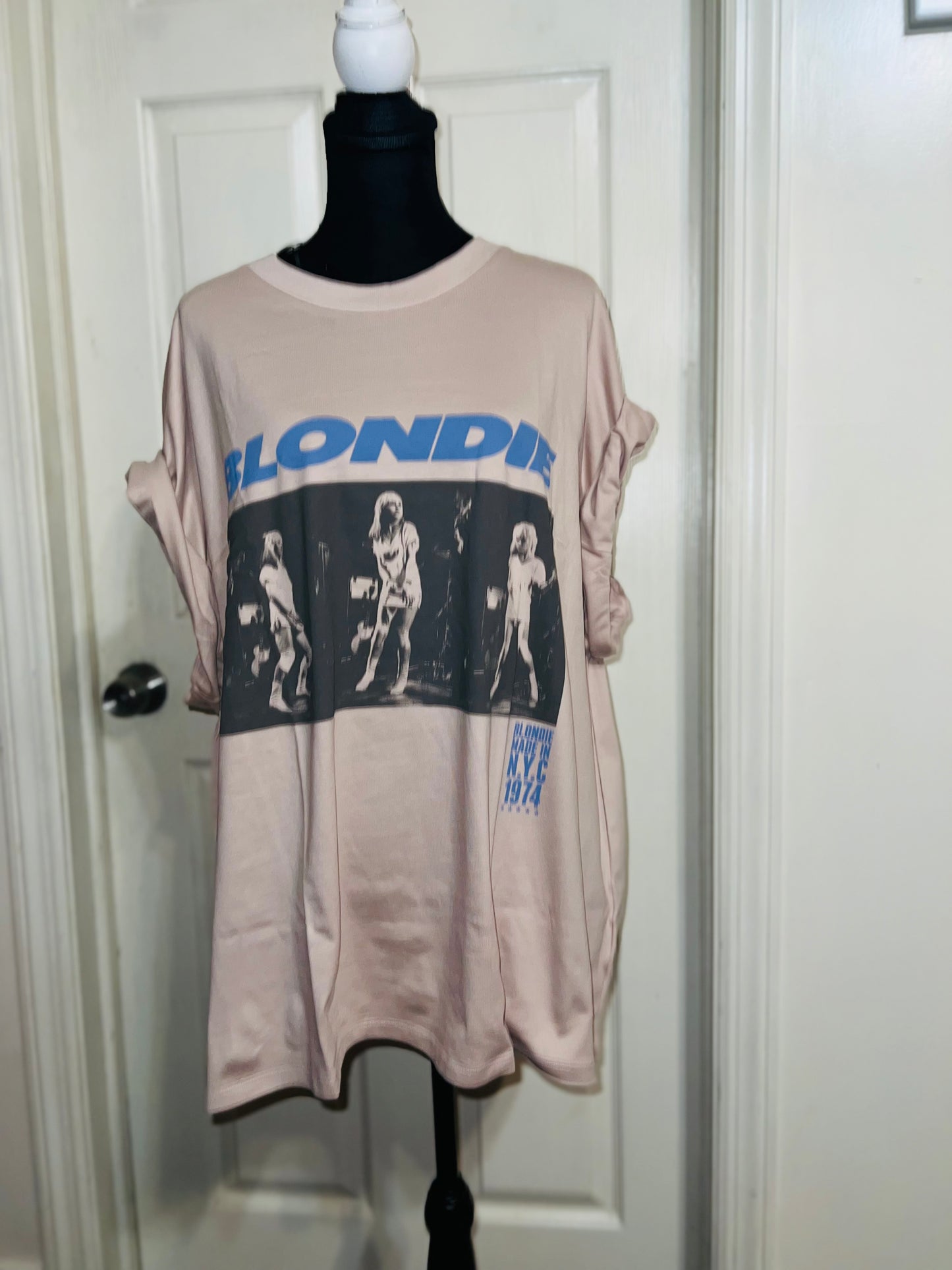 Blondie Oversized Distressed Tee