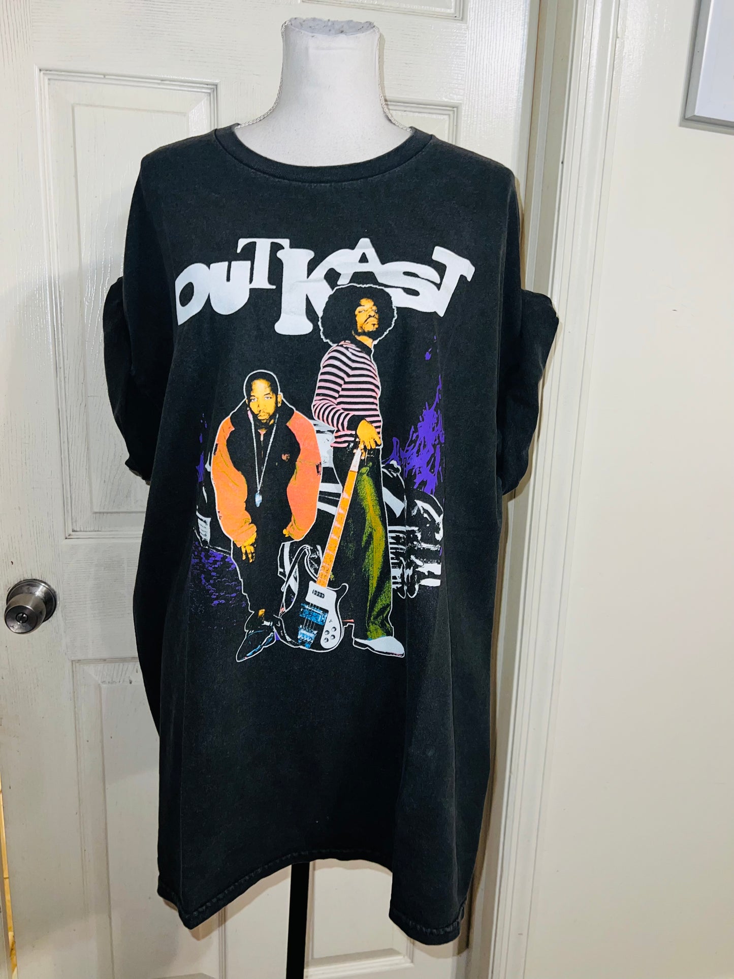 Outkast Oversized Distressed Tee