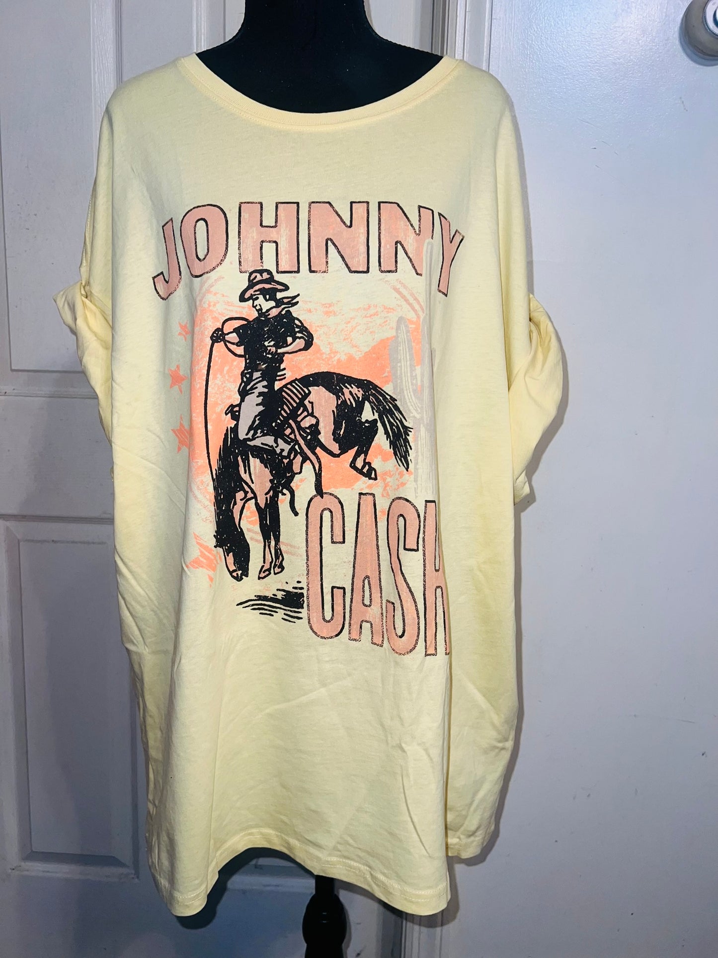 Johnny Cash Oversized Distressed Tee
