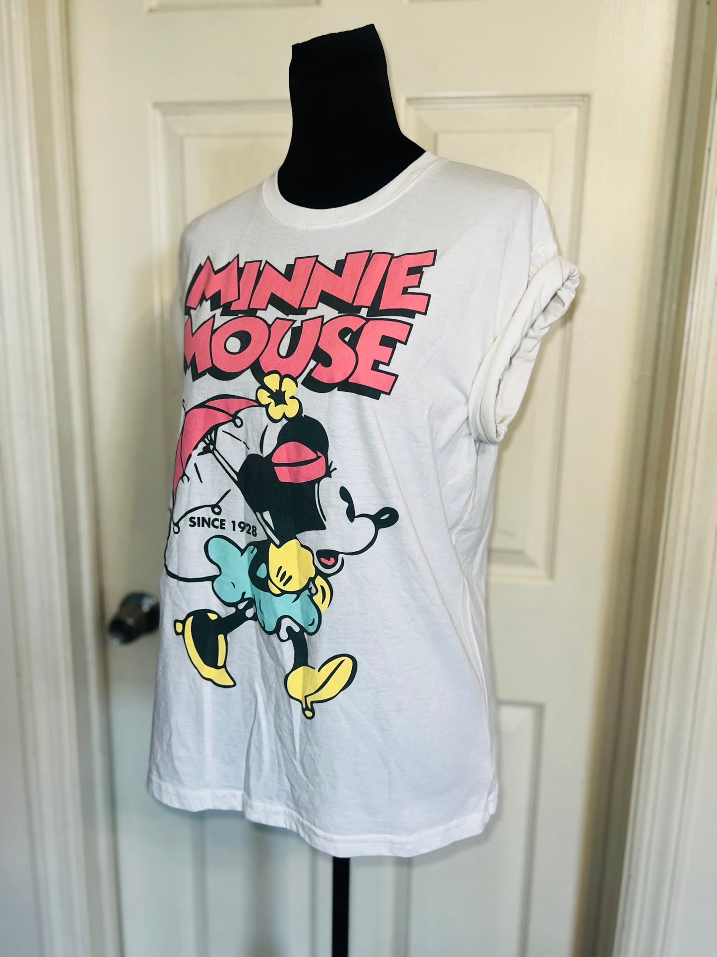 Minnie Mouse Distressed Tee