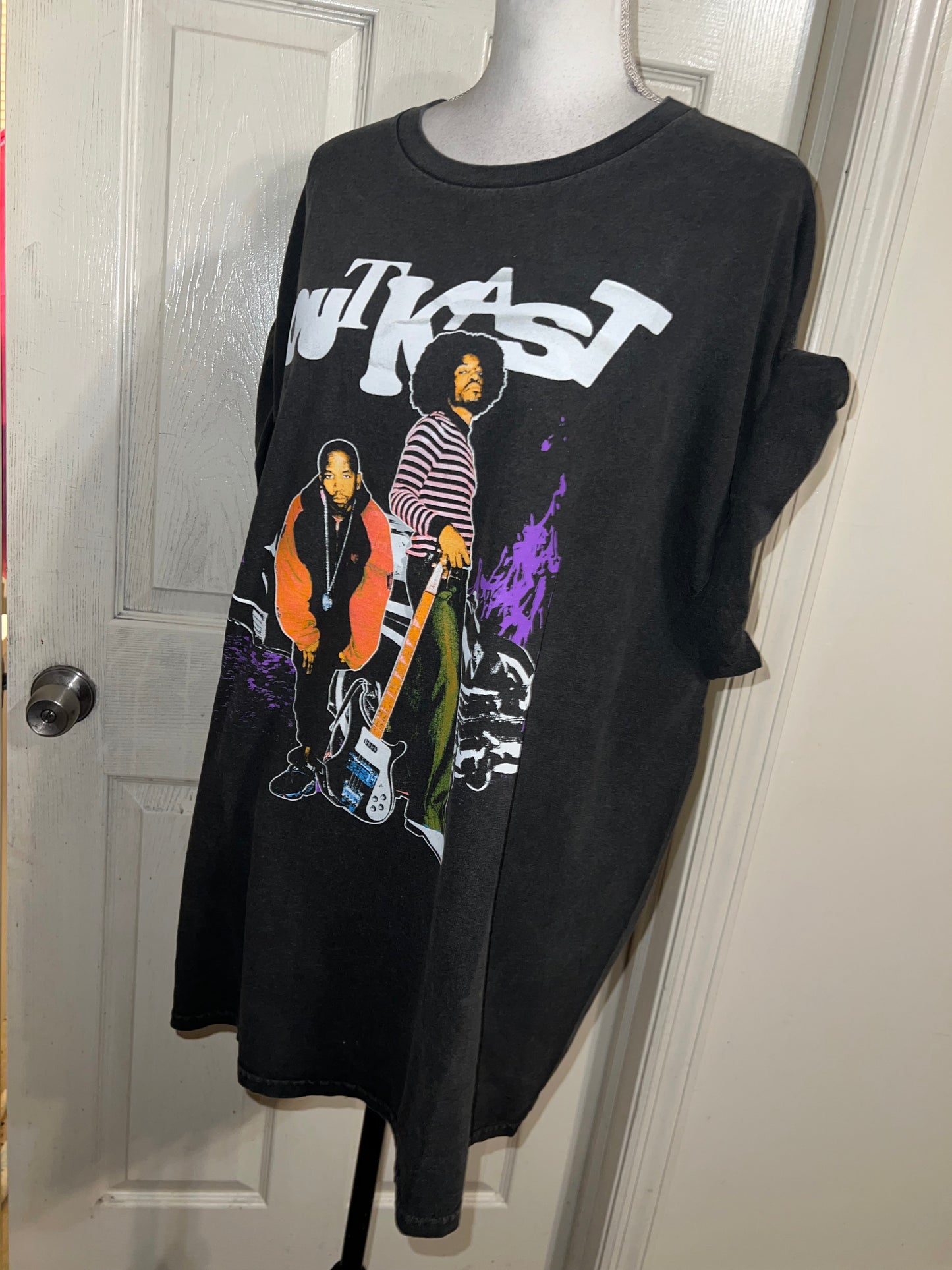 Outkast Oversized Distressed Tee