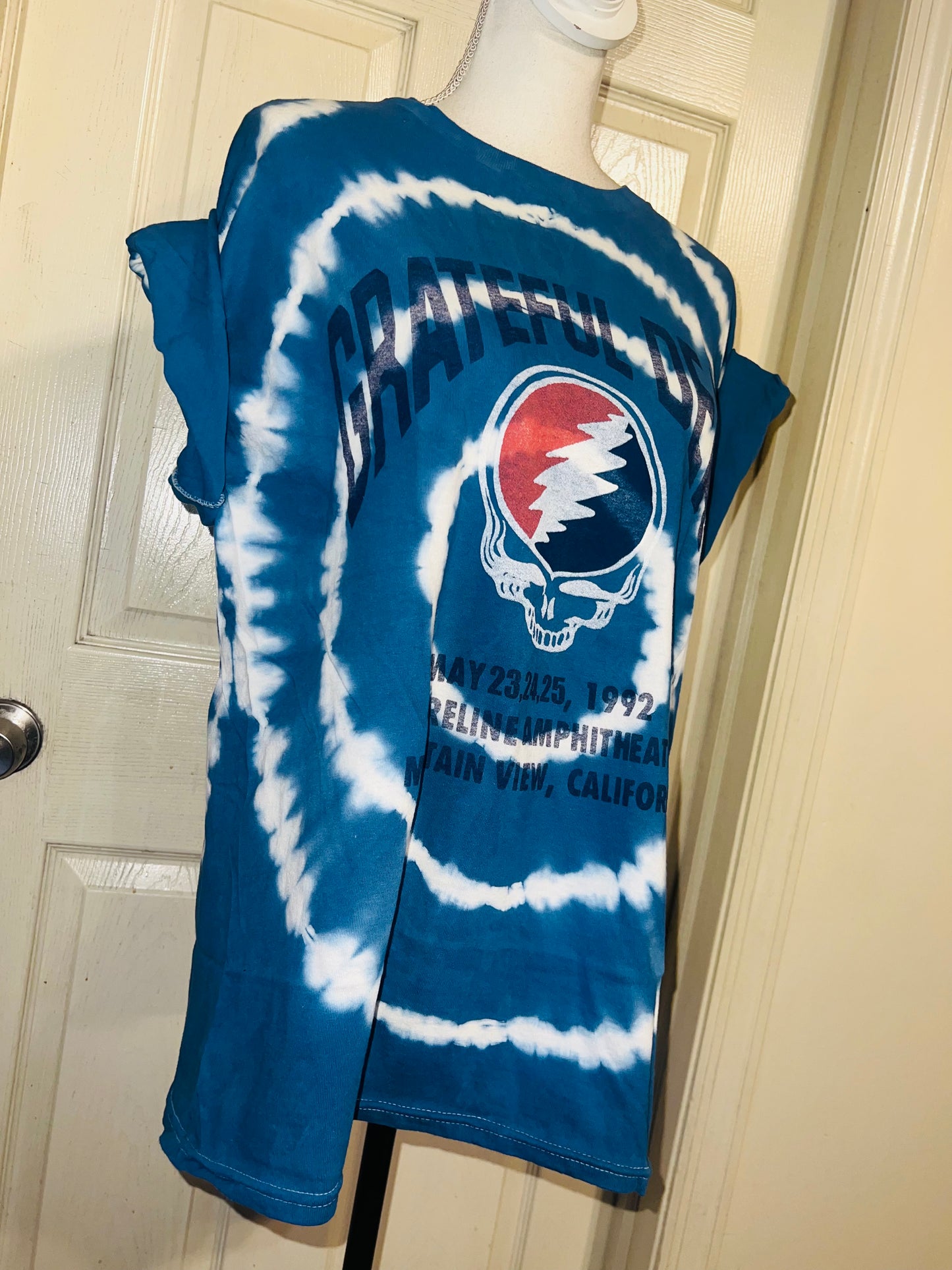 Grateful Dead Oversized Distressed Tee