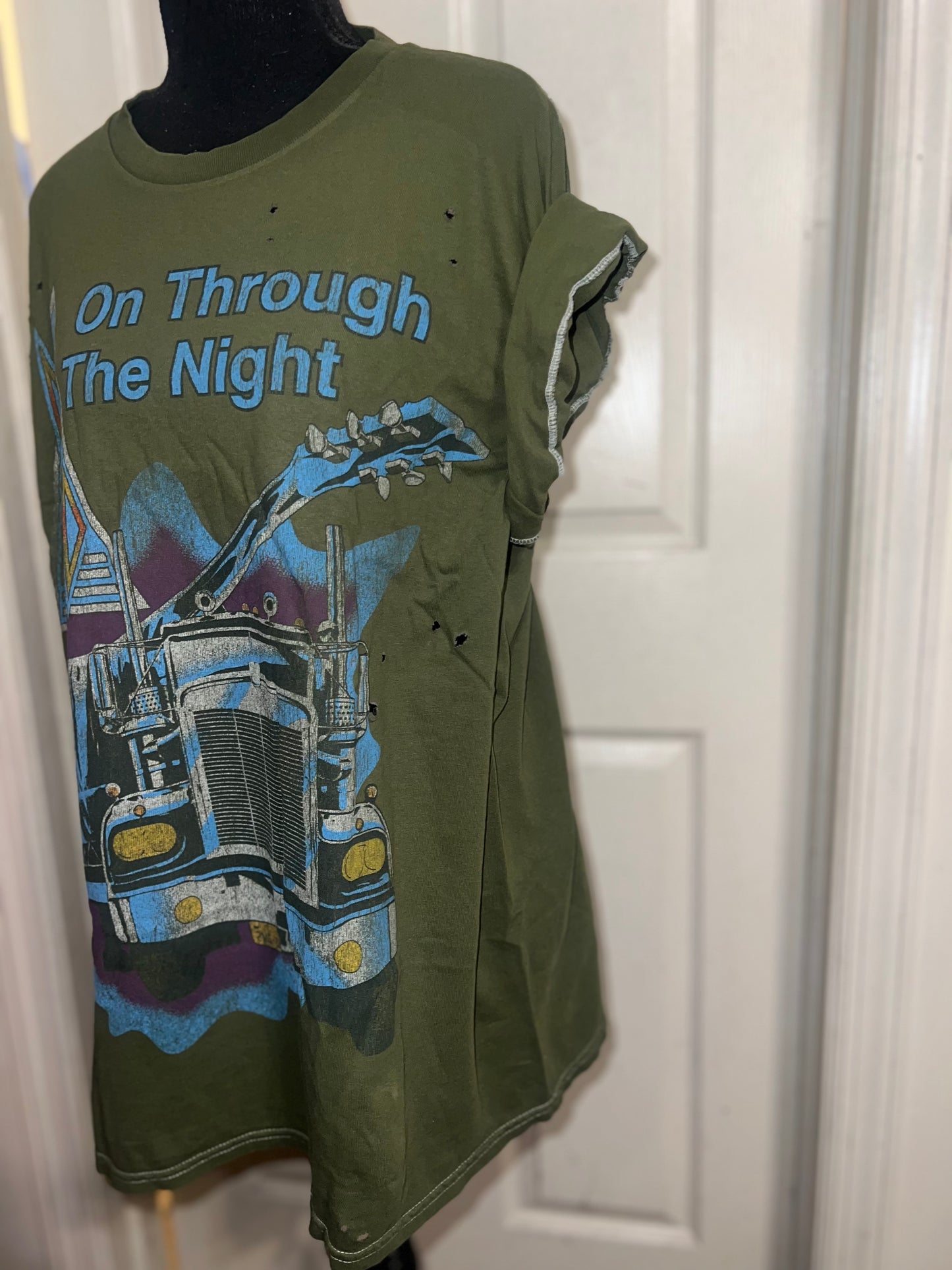 Def Leppard Oversized Distressed Tee