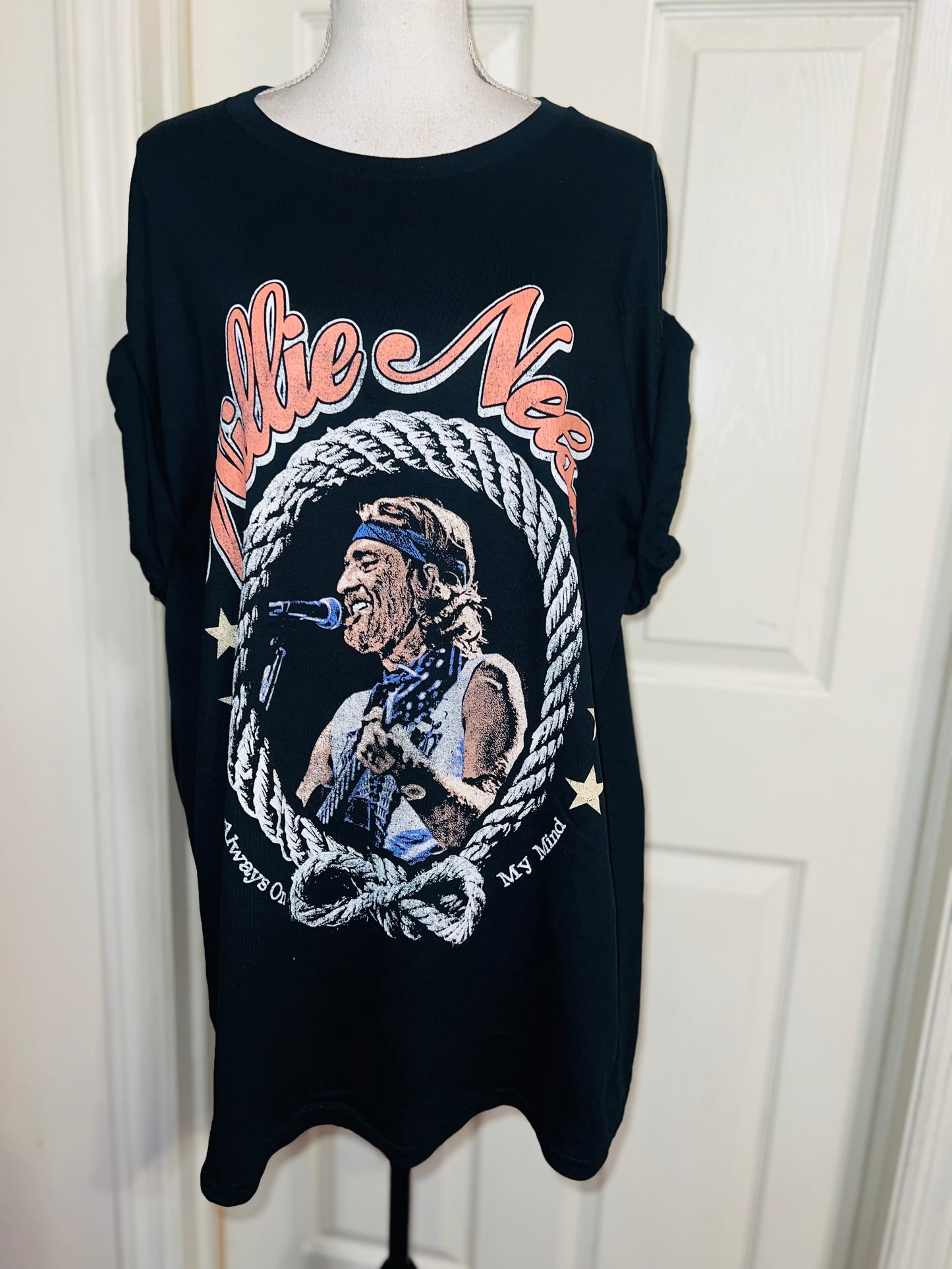 Willie Nelson Oversized Distressed Tee