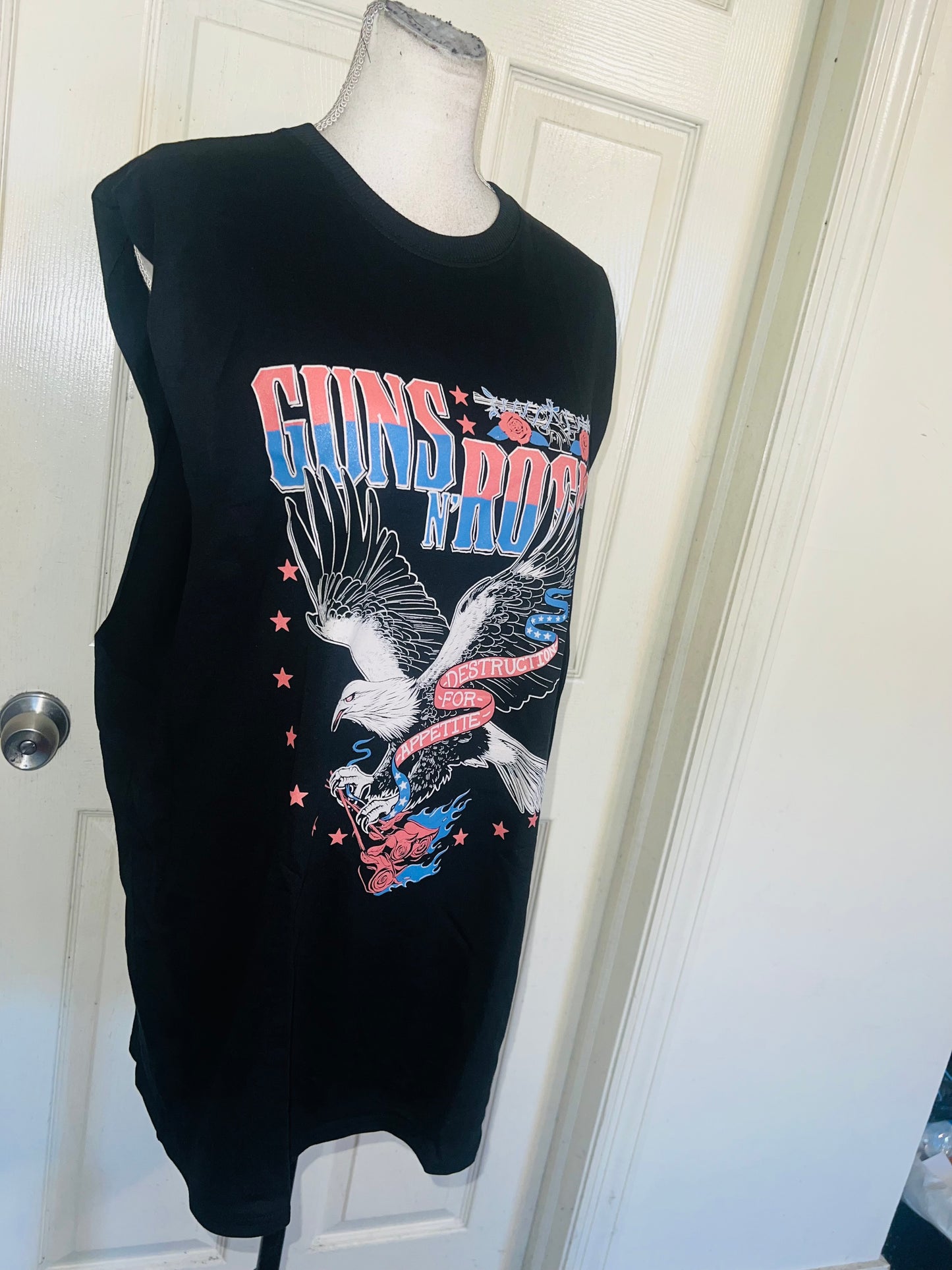 Guns N’ Roses Oversized Distressed Tank