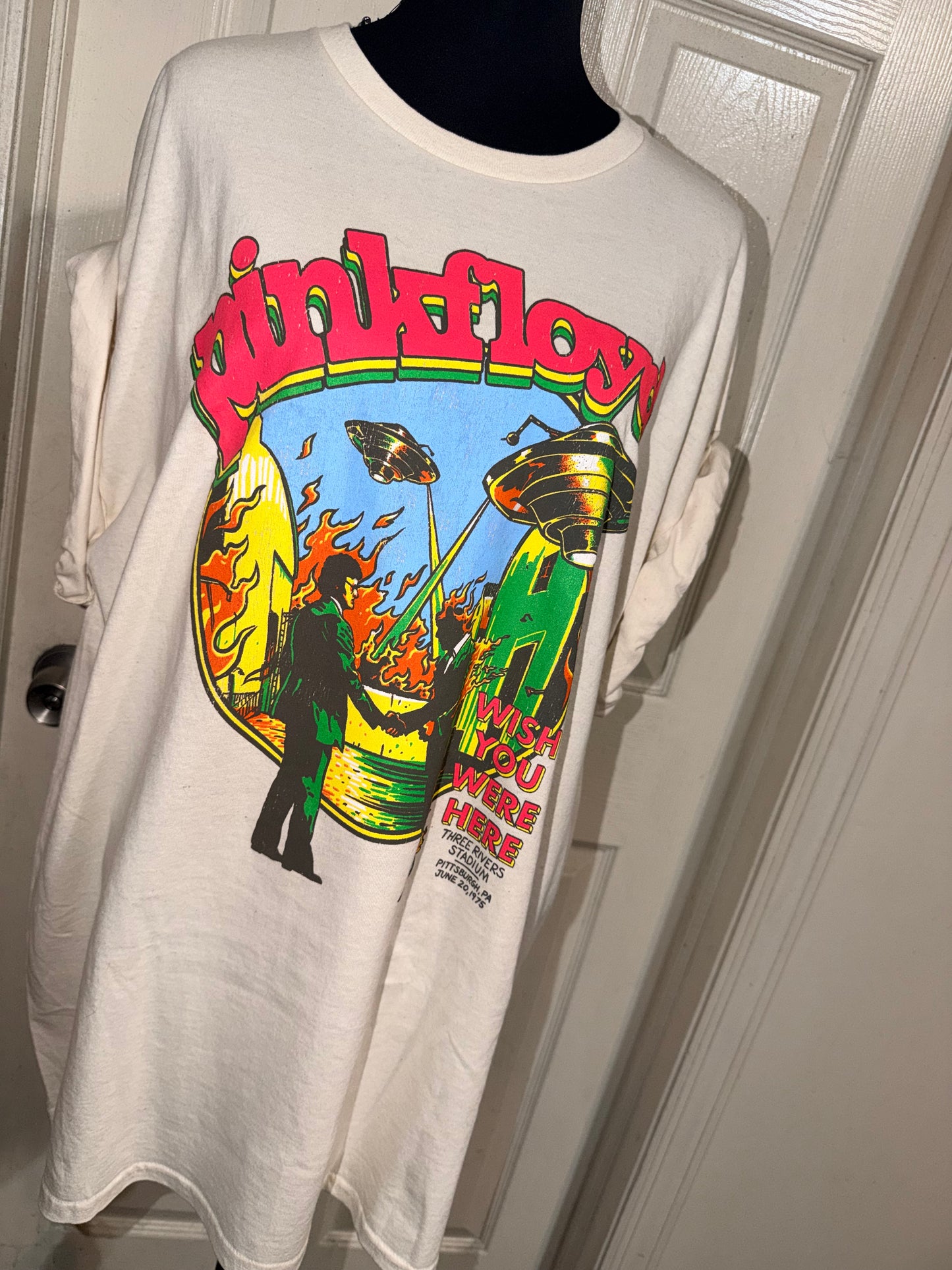 Pink Floyd Oversized Distressed Tee