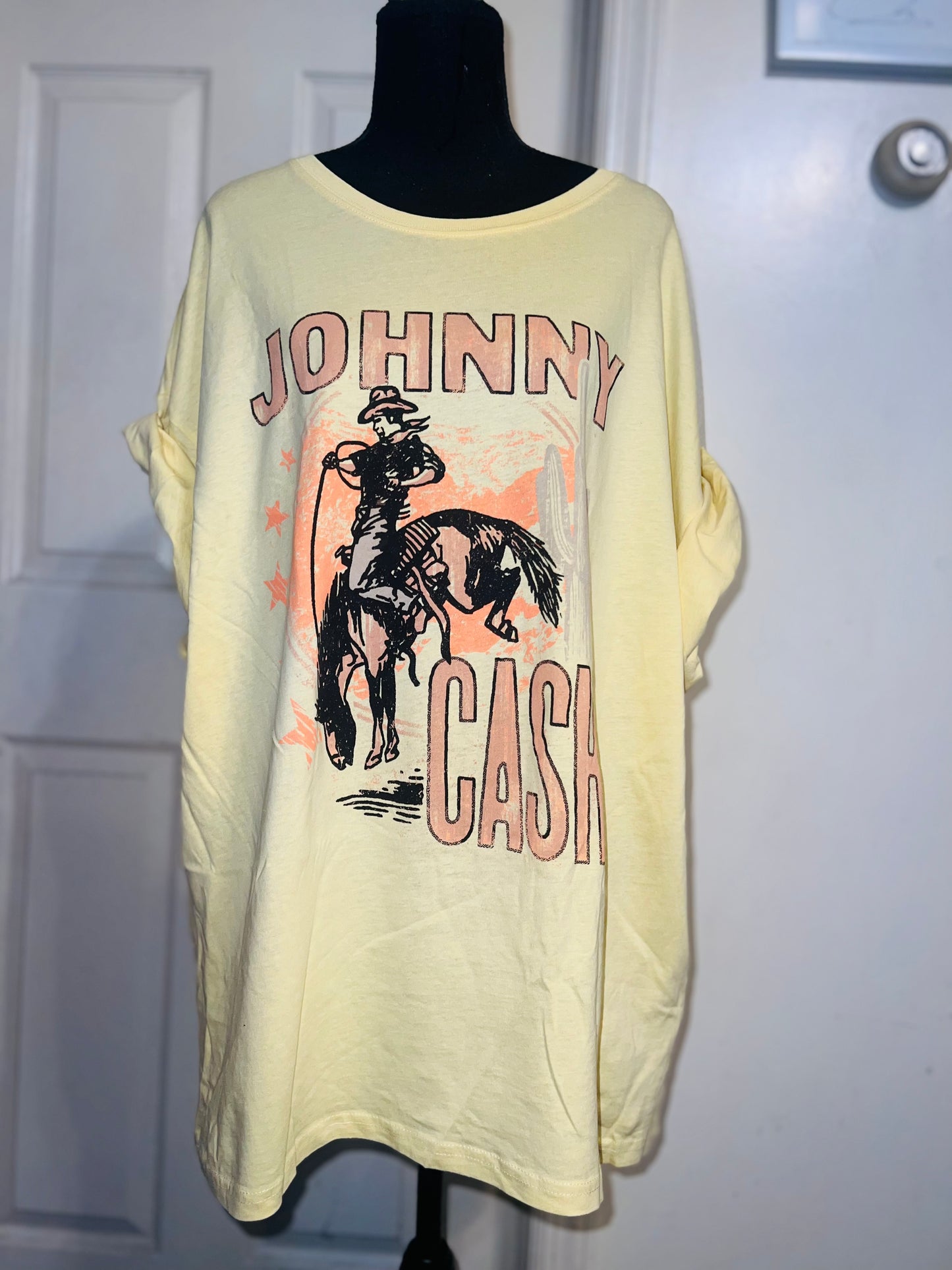 Johnny Cash Oversized Distressed Tee