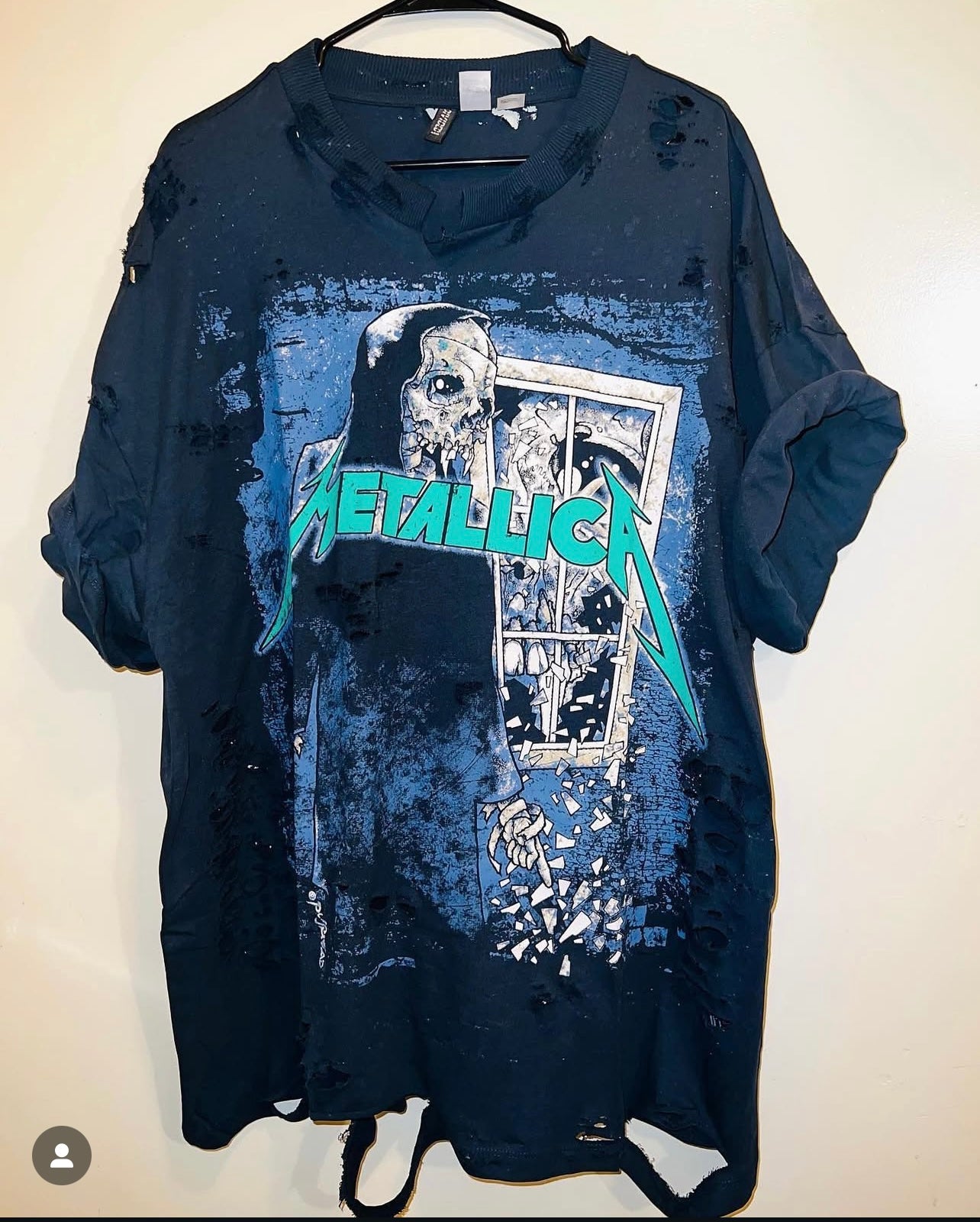 Metallica Oversized Distressed Tee