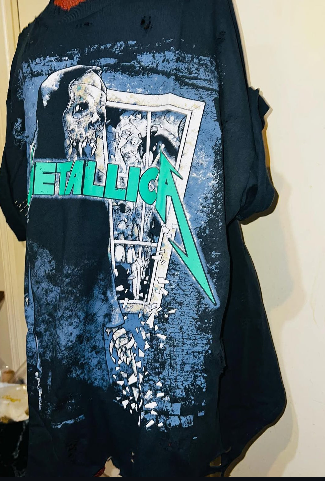 Metallica Oversized Distressed Tee