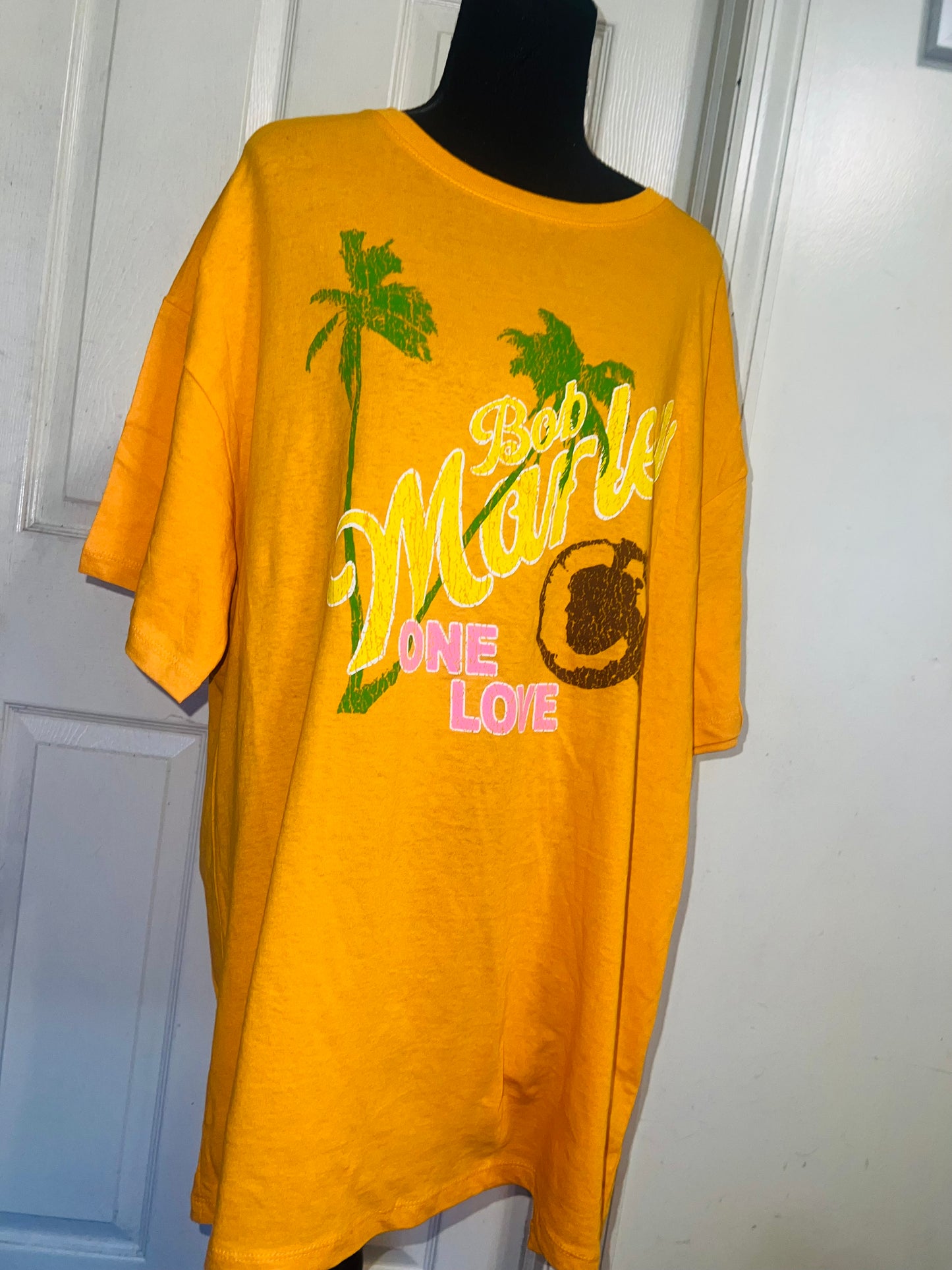 Bob Marley Oversized Distressed Tee