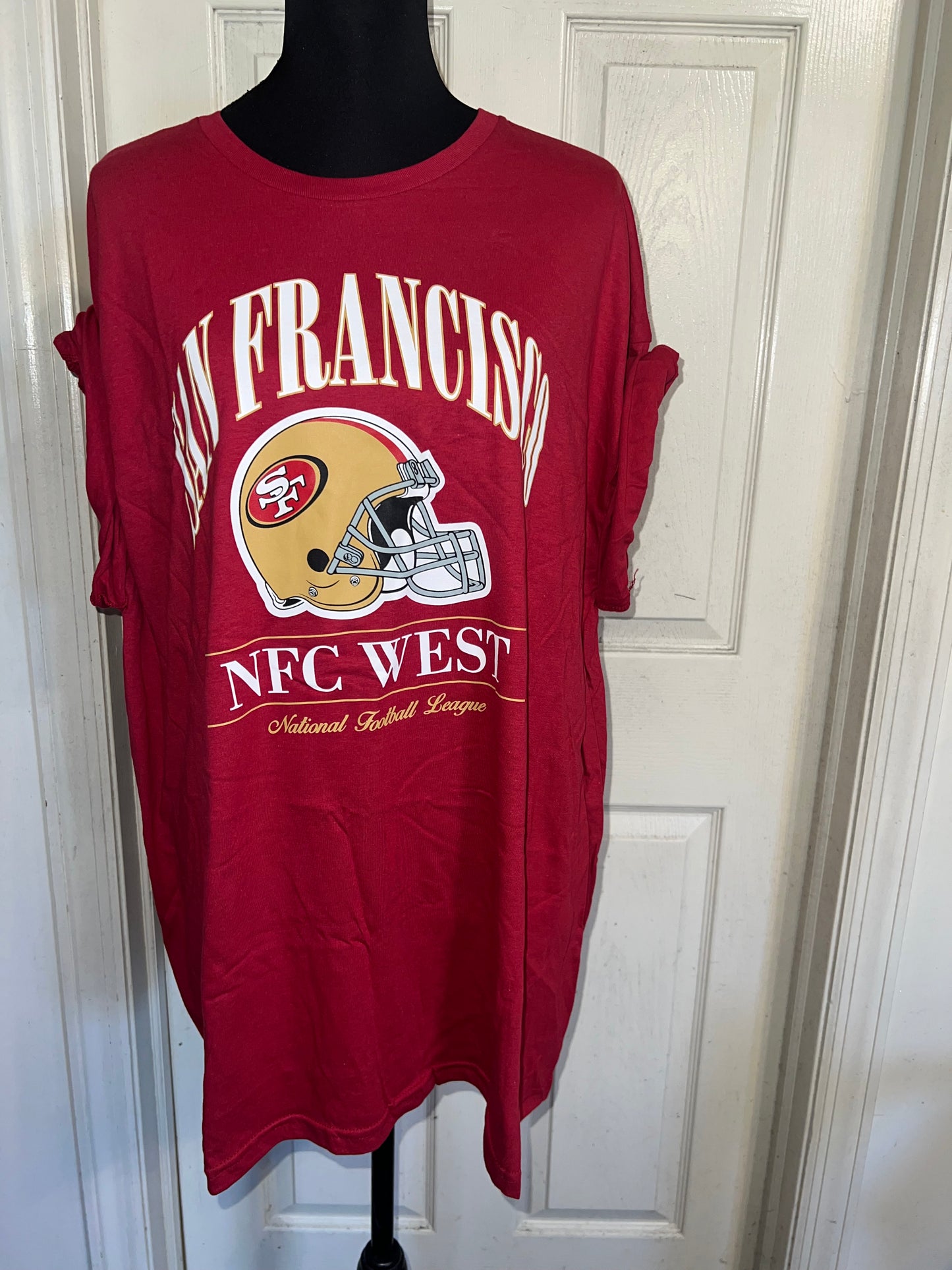San Francisco 49ers Oversized Distressed Tee