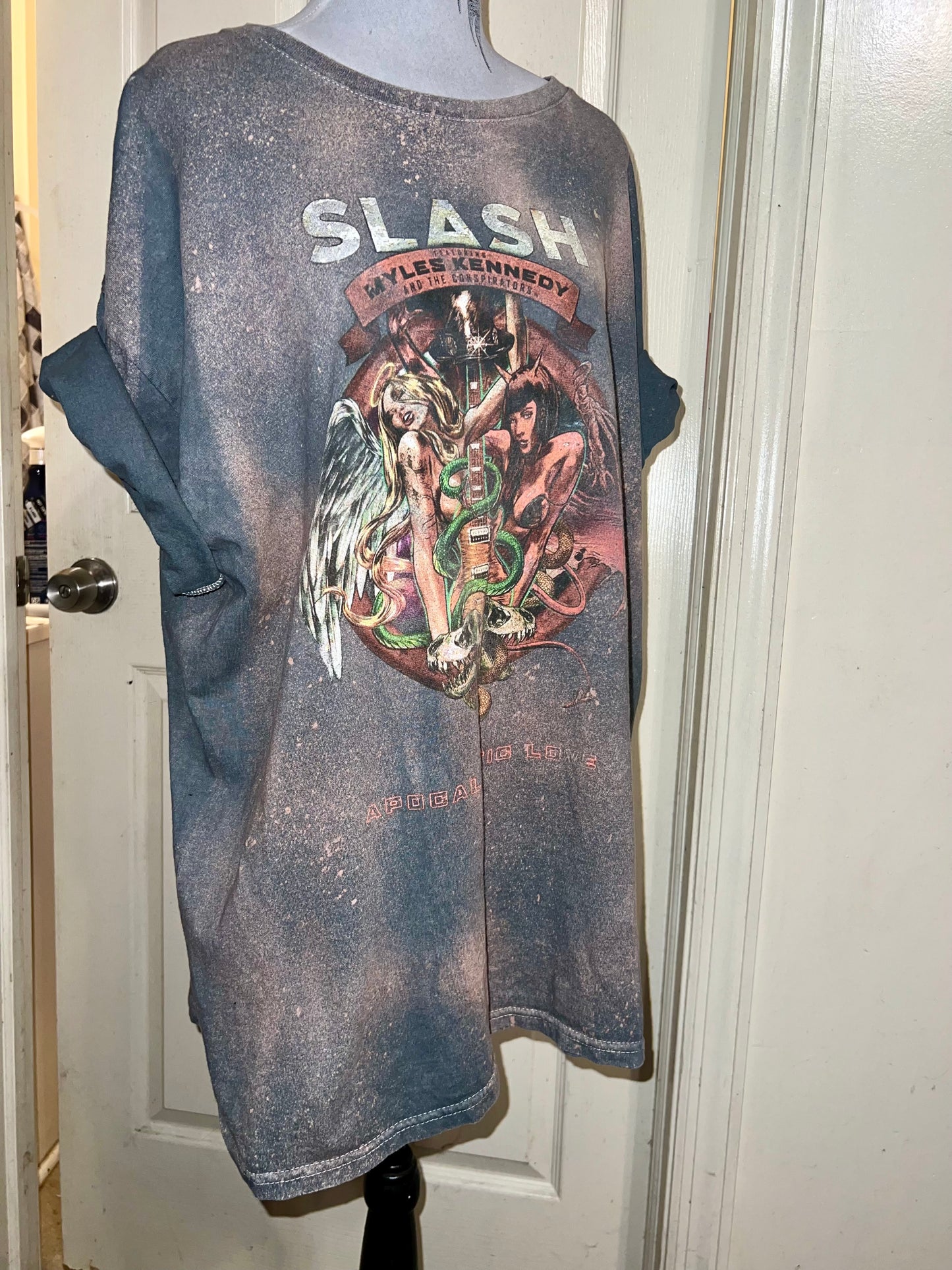 Bleached Slash Distressed Oversized Tee