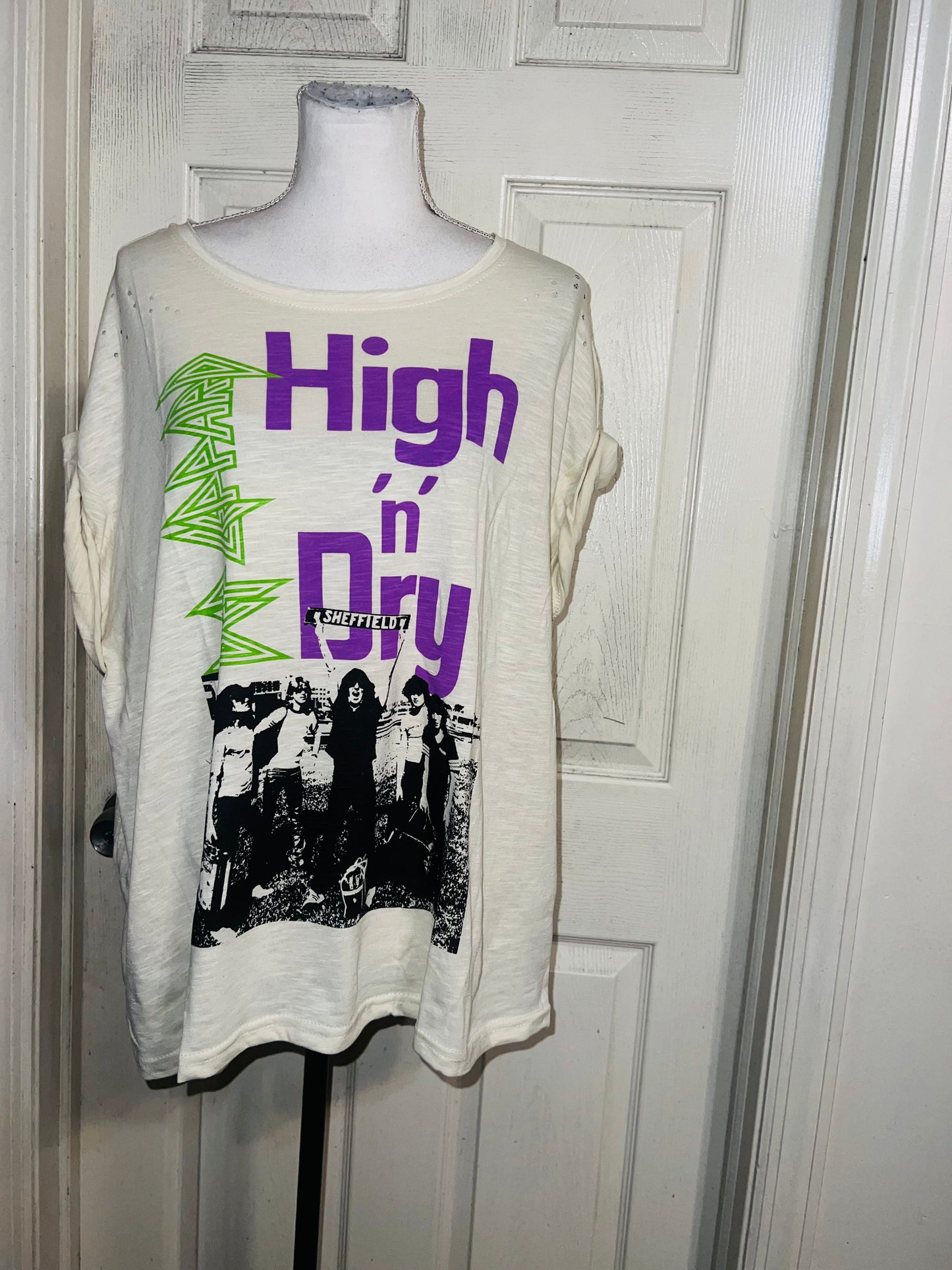 Def Leppard Oversized Distressed Tee