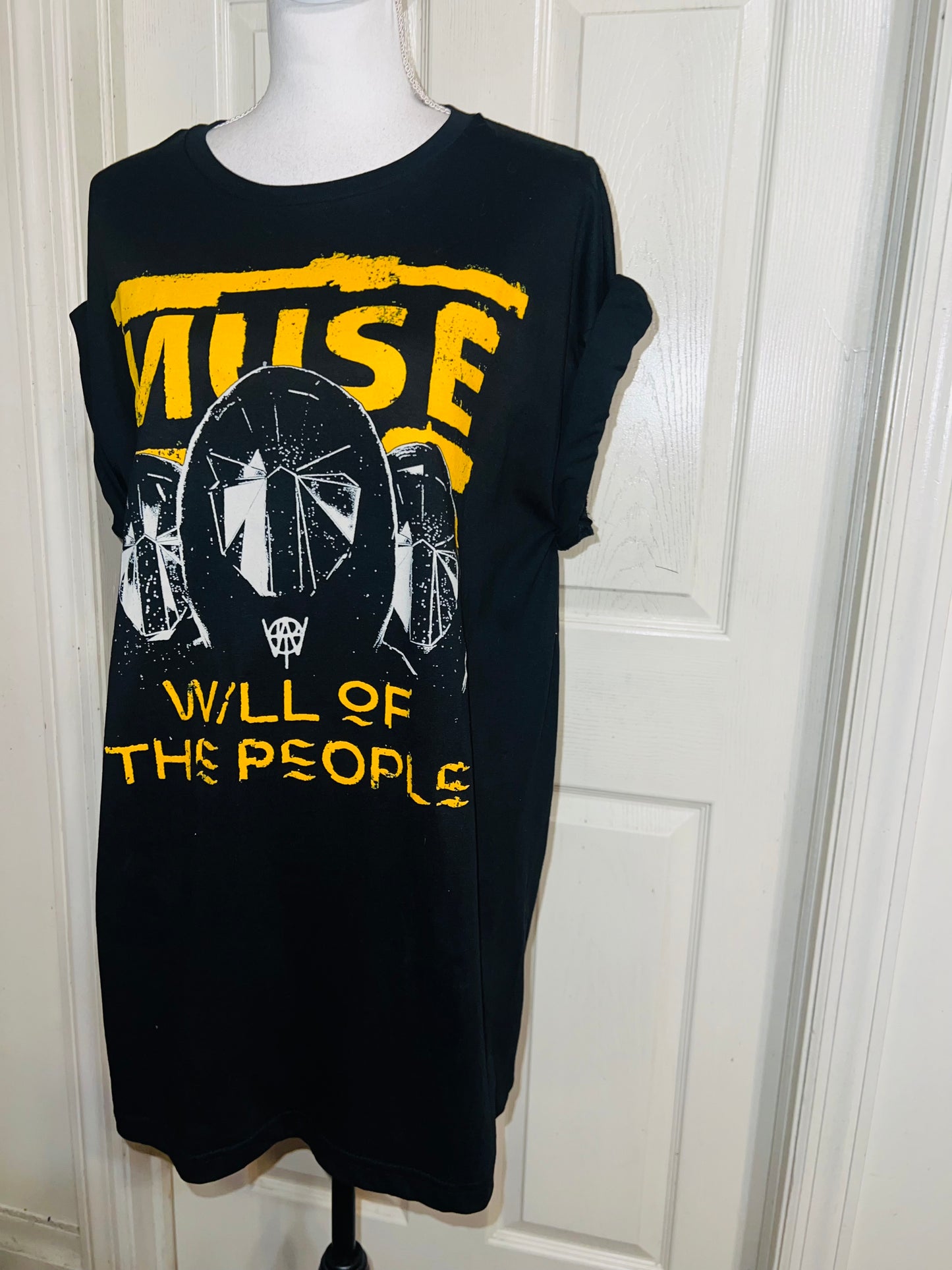 Muse Oversized Distressed Tee