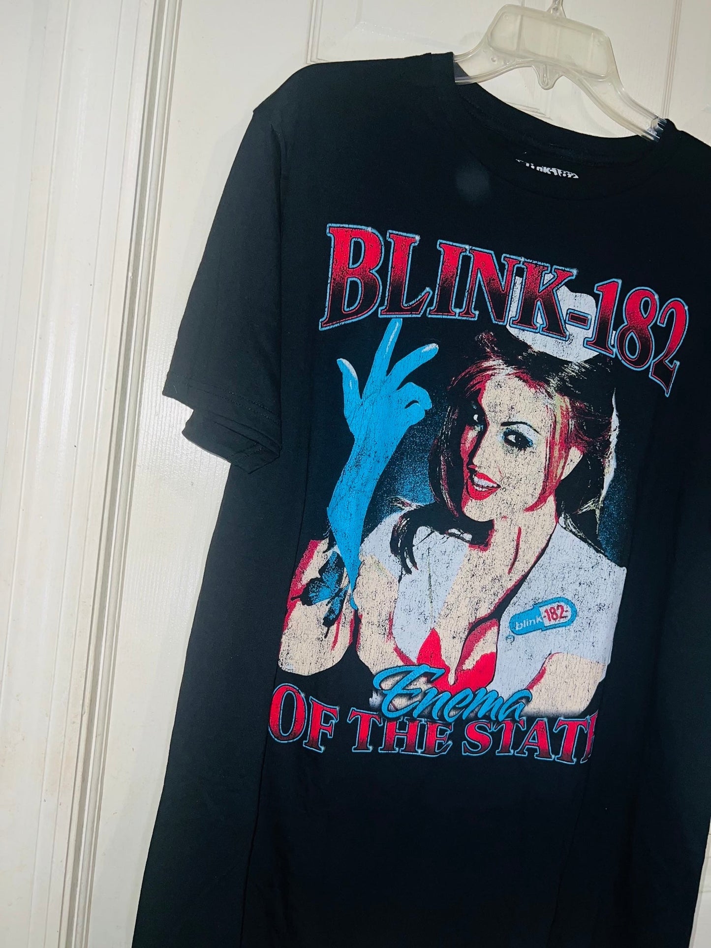 Blink 182 Oversized Distressed Tee