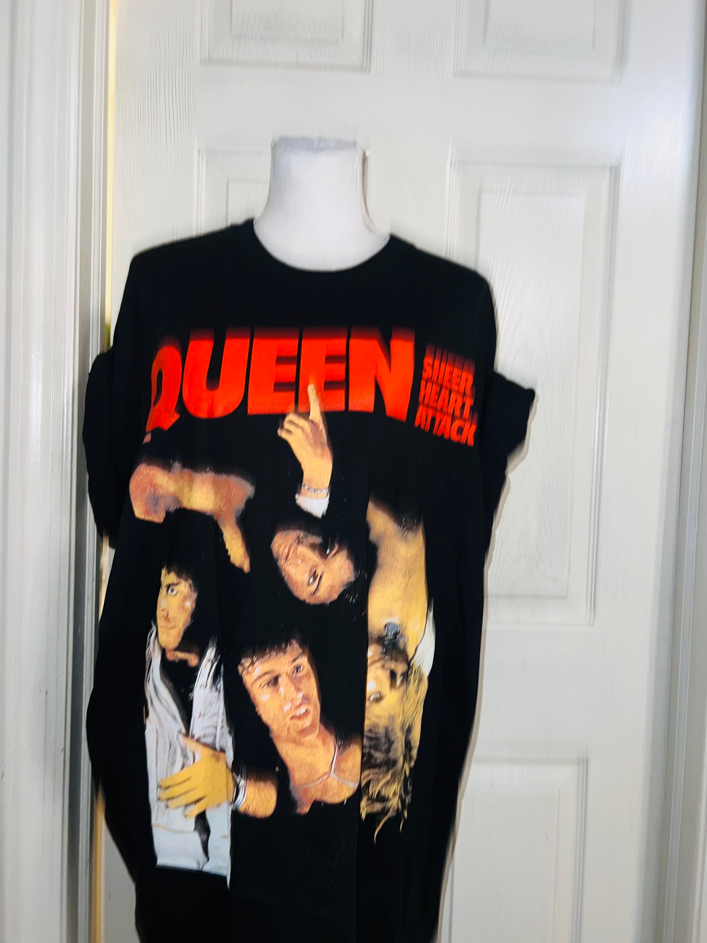 Queen Oversized Distressed Tee