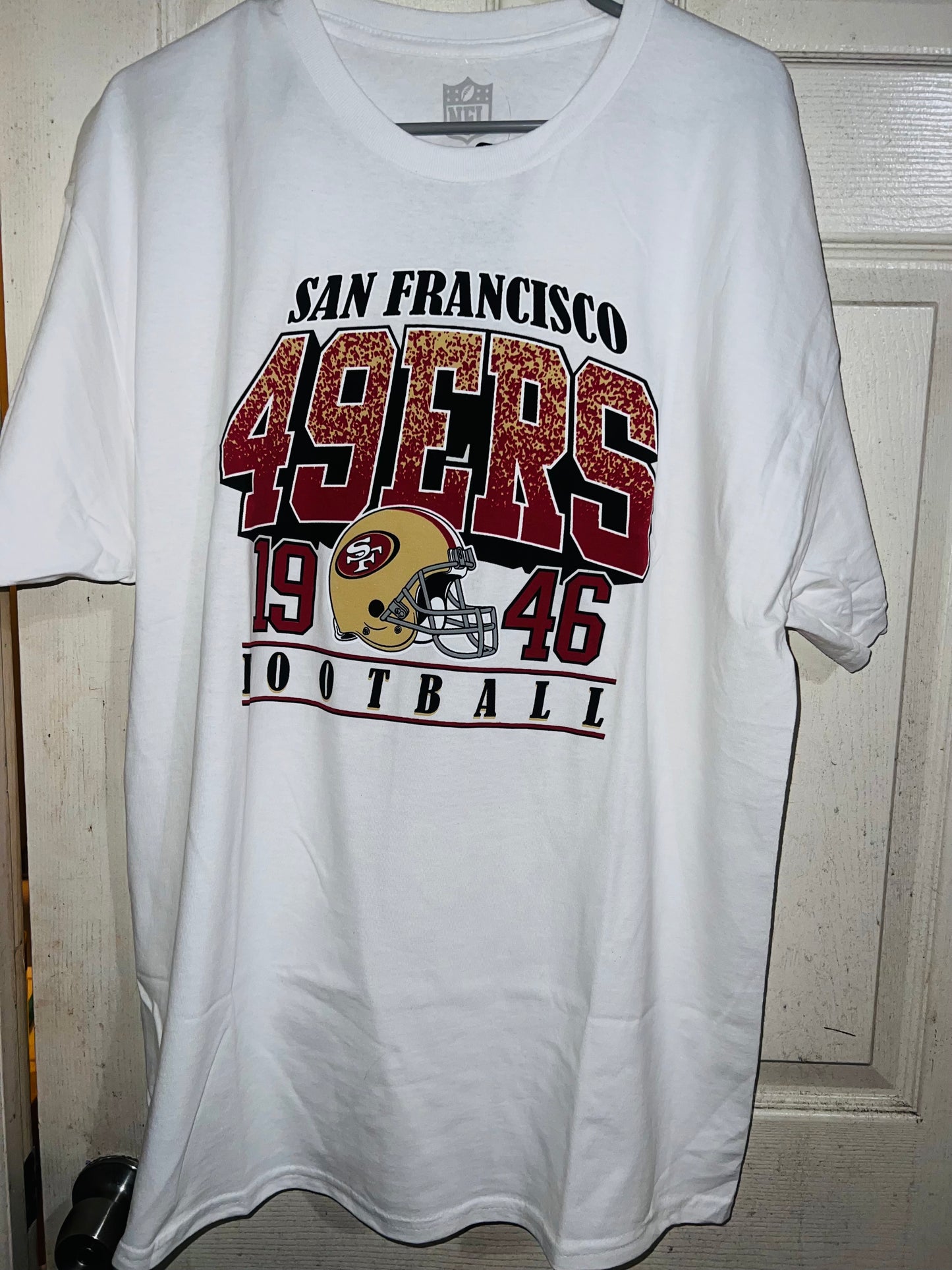 San Francisco 49ers Oversized Distressed Tee