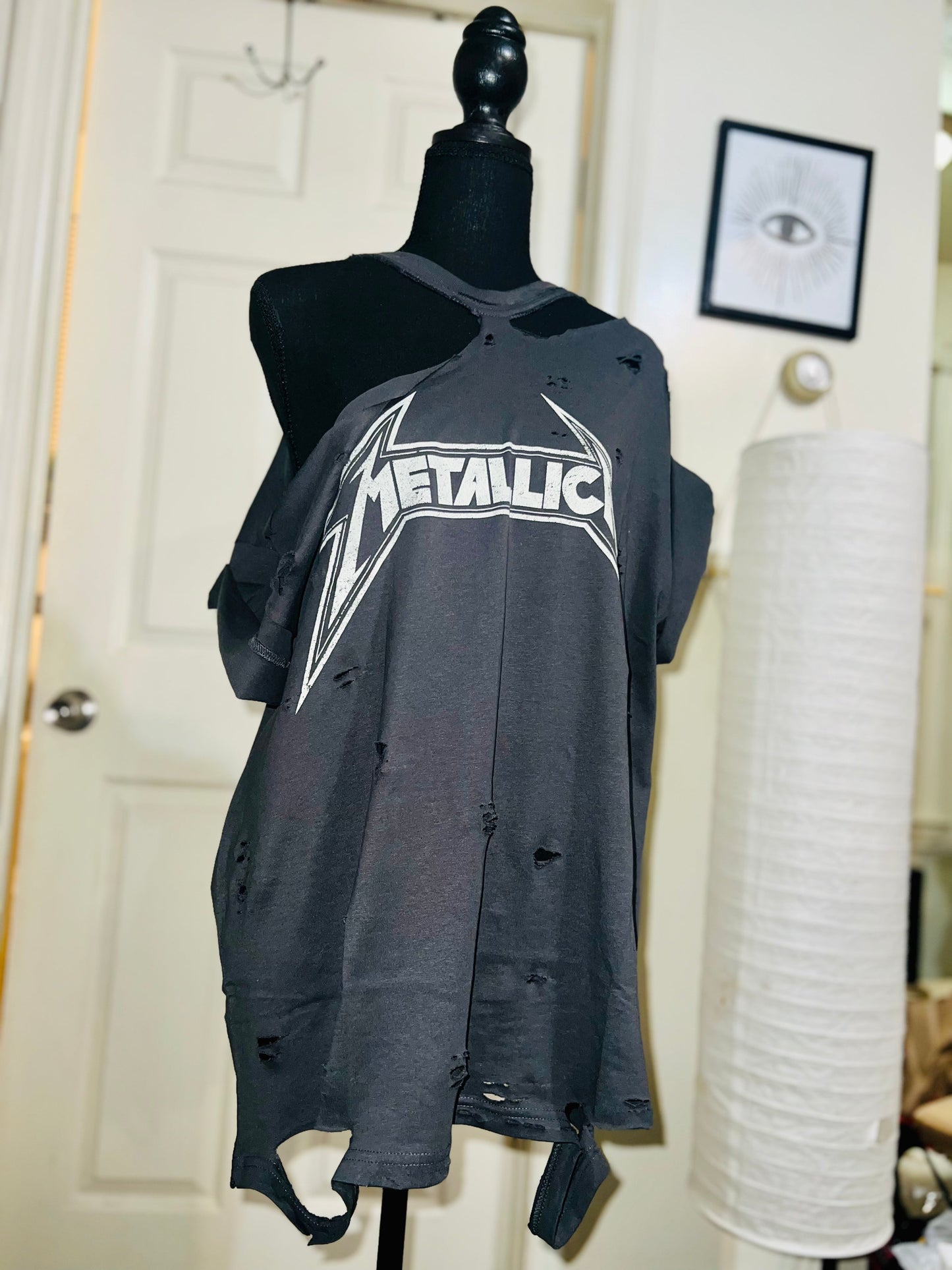 Metallica Oversized Distressed Tee