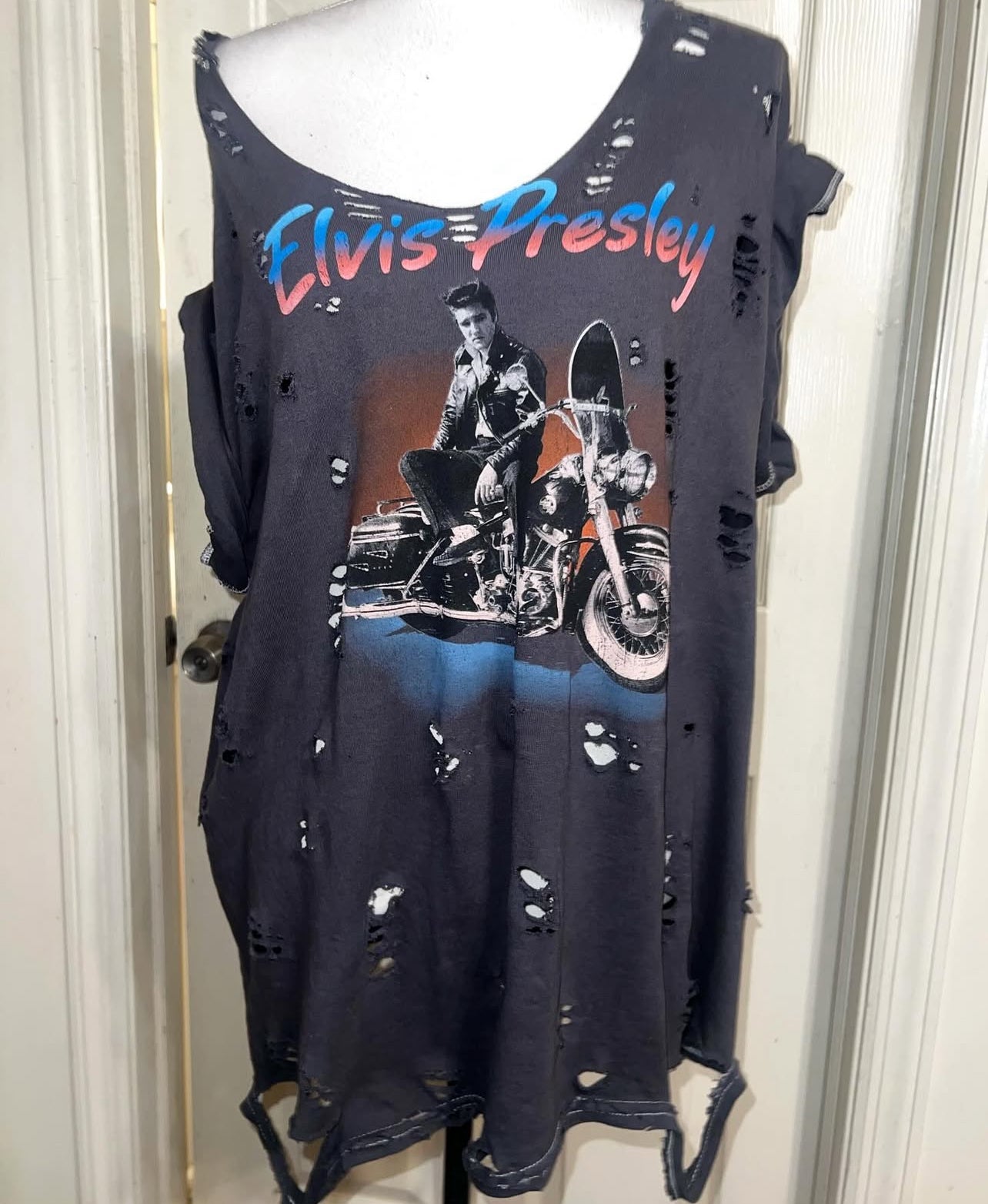 Elvis Oversized Distressed Tee