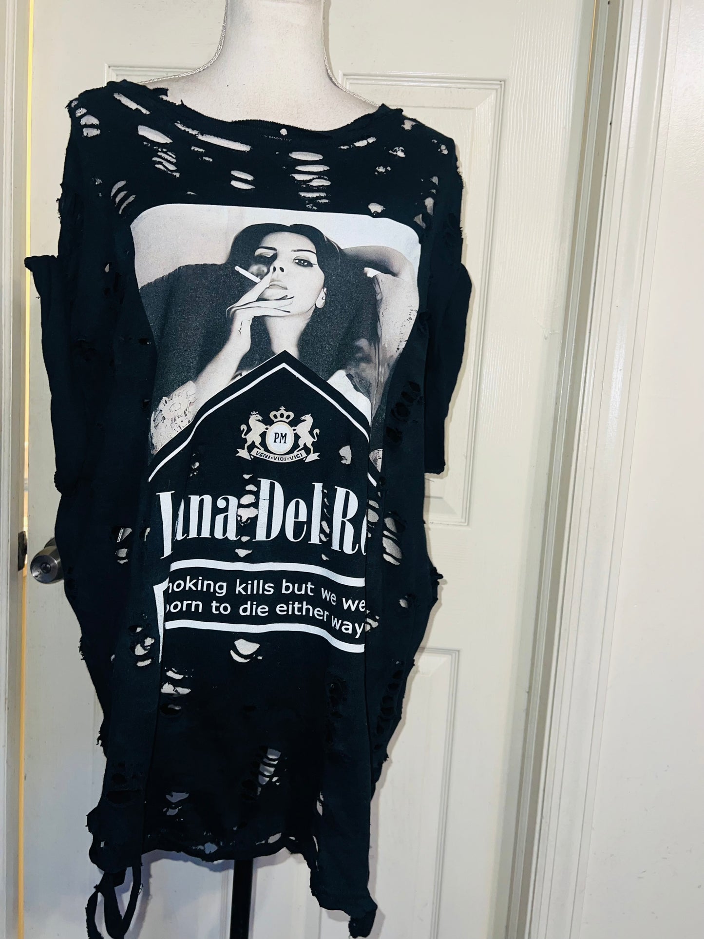 Lana Del Rey Born to Die Oversized Distressed Tee