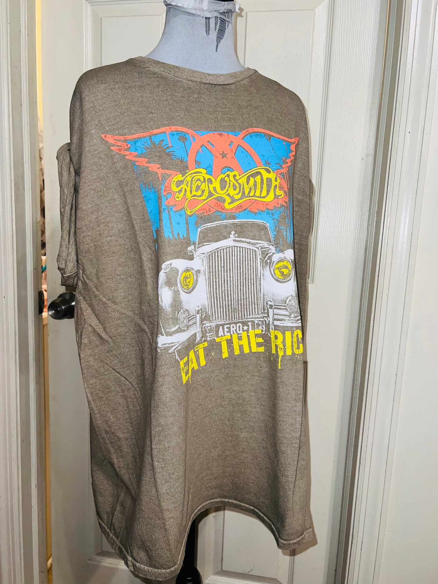 Aerosmith “Eat the Rich” Oversized Distressed Tee